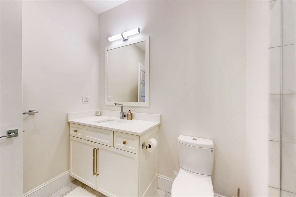 154 West 8th Street Unit: 5-S