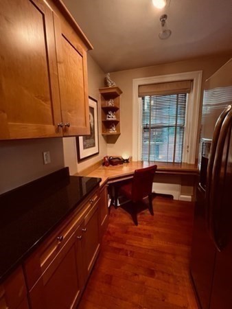 92 Beacon St # 3