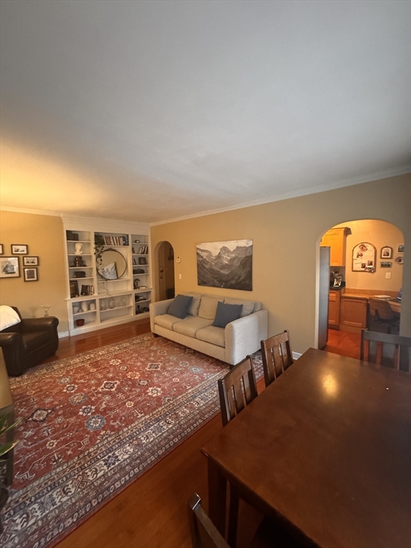 92 Beacon St # 3