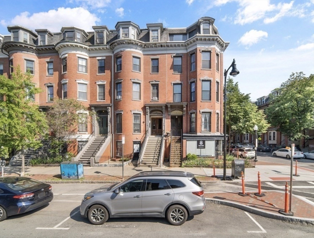 764 Tremont St # 4