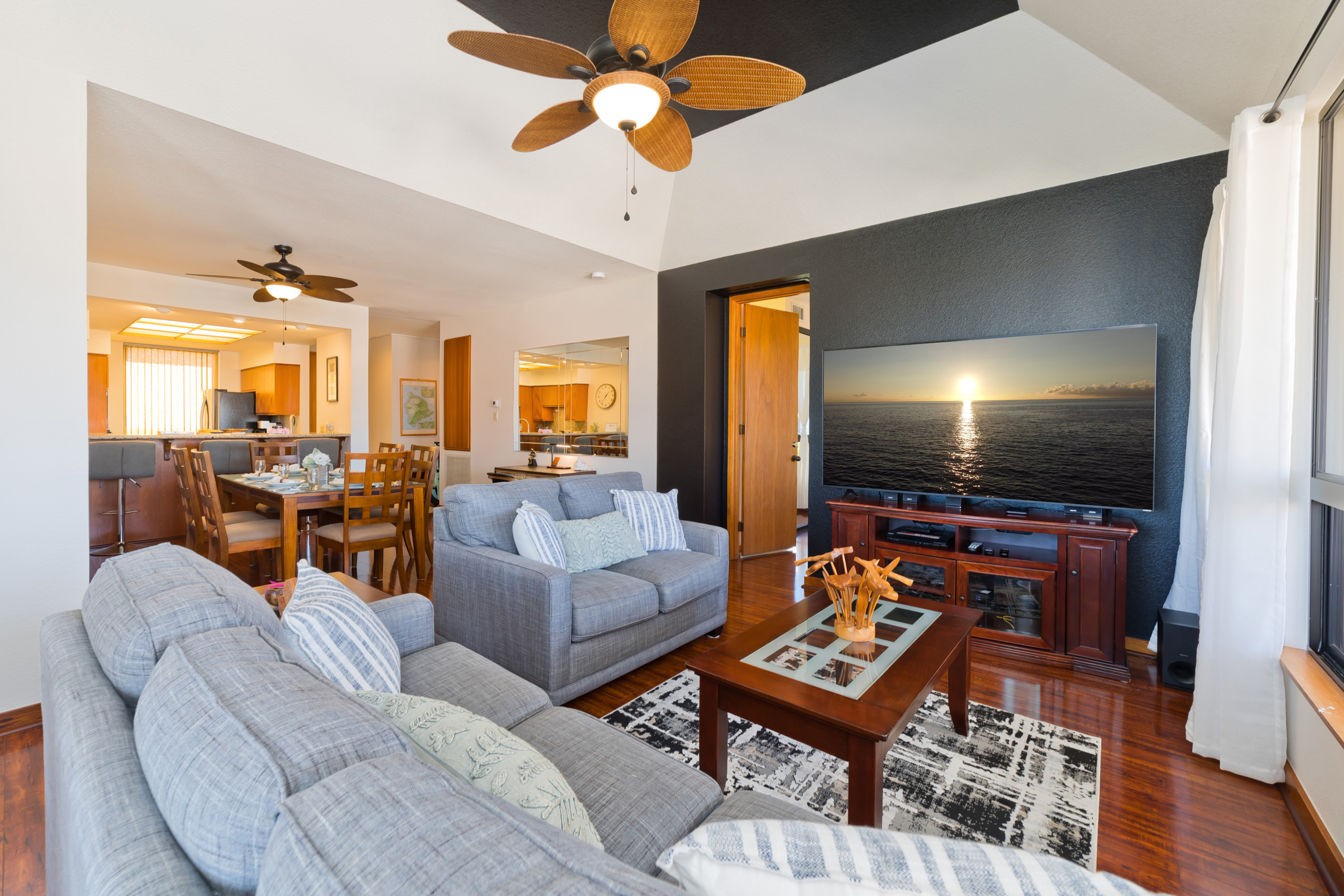 69-1035 KEANA PL 302