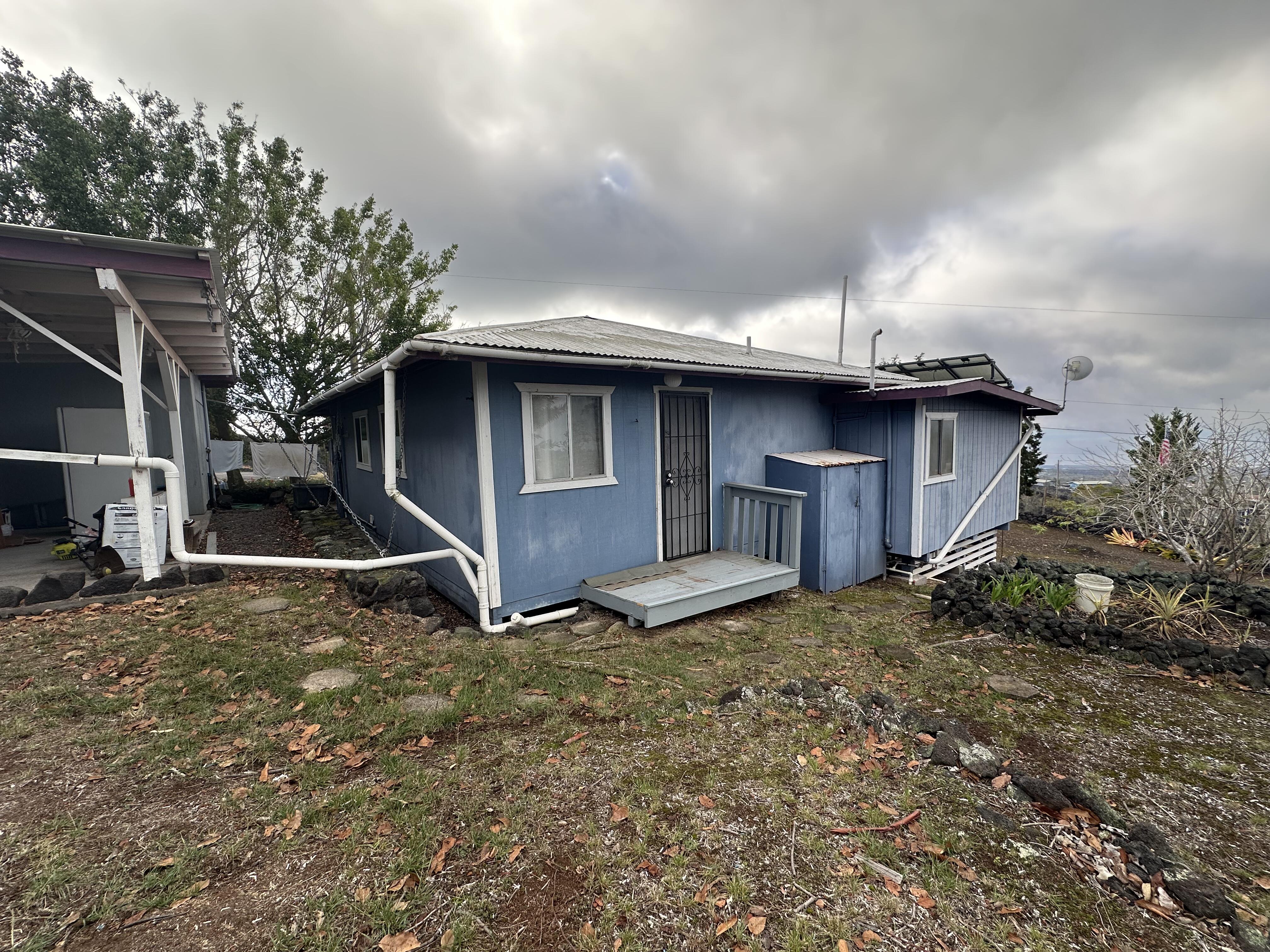 92-8995 LOTUS BLOSSOM LN