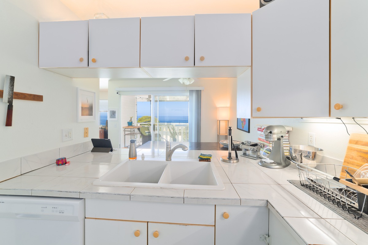 77-6573 SEA VIEW CIRCLE