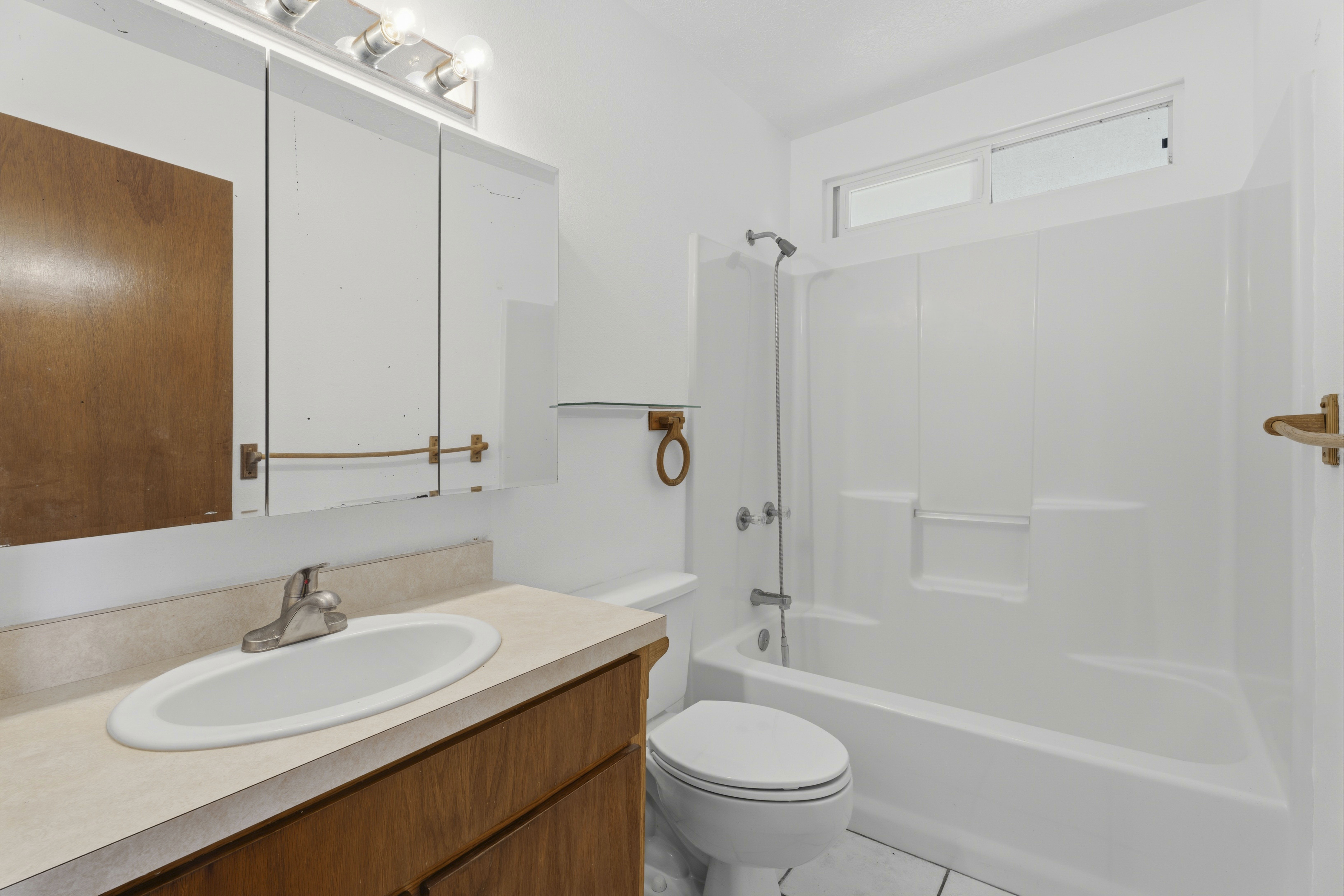 15-817 PARADISE ALA KAI DR