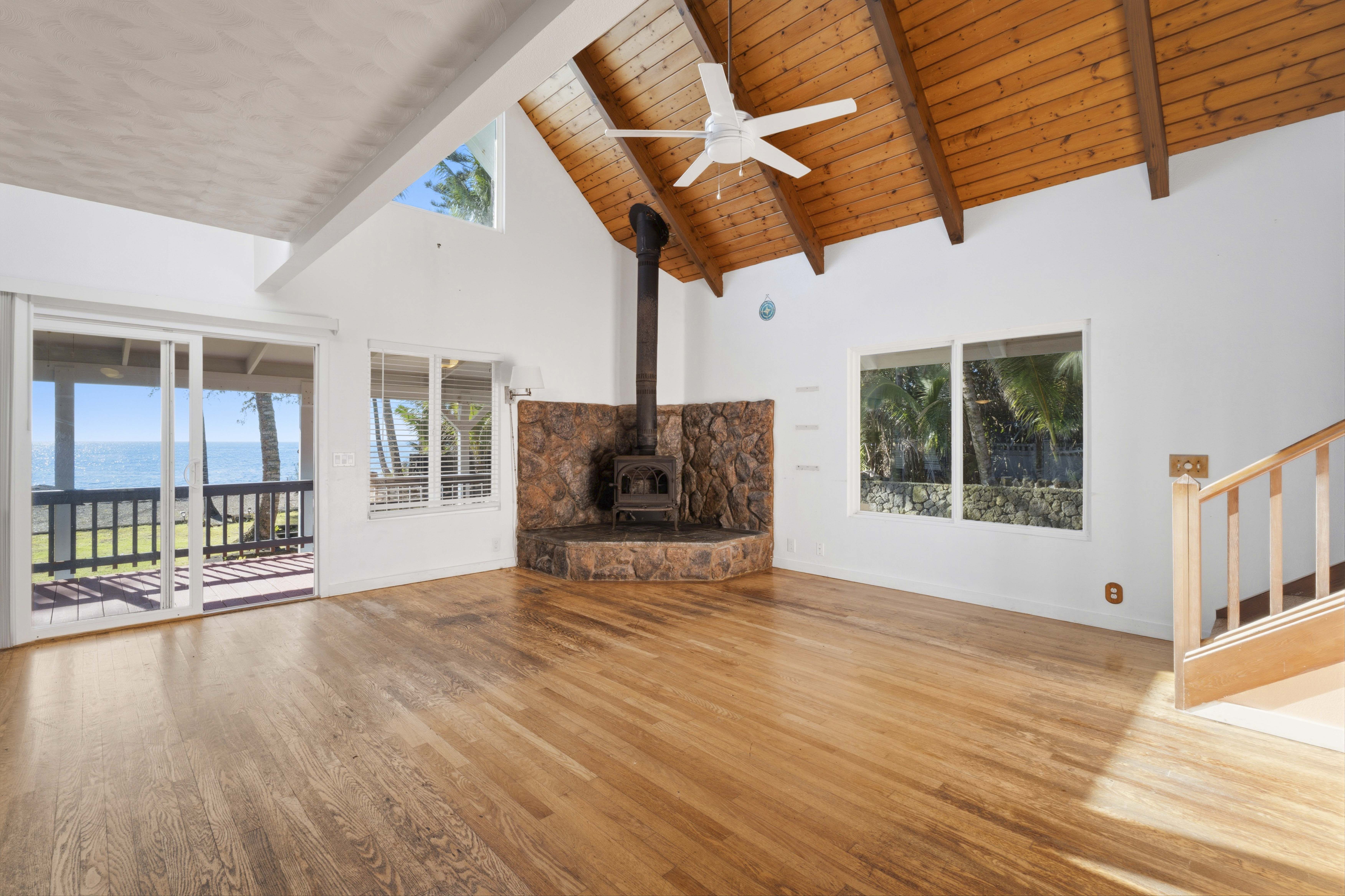 15-817 PARADISE ALA KAI DR