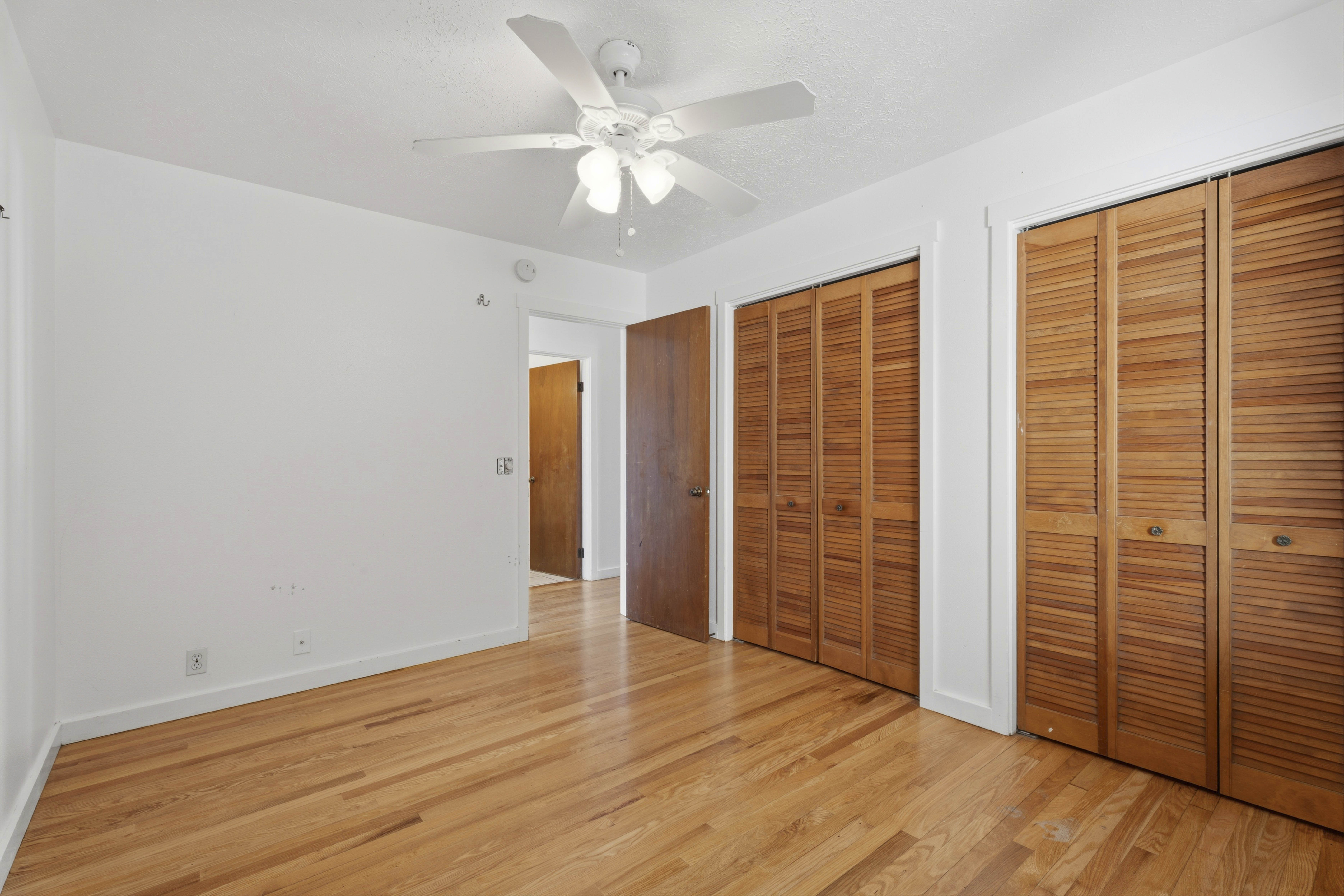 15-817 PARADISE ALA KAI DR