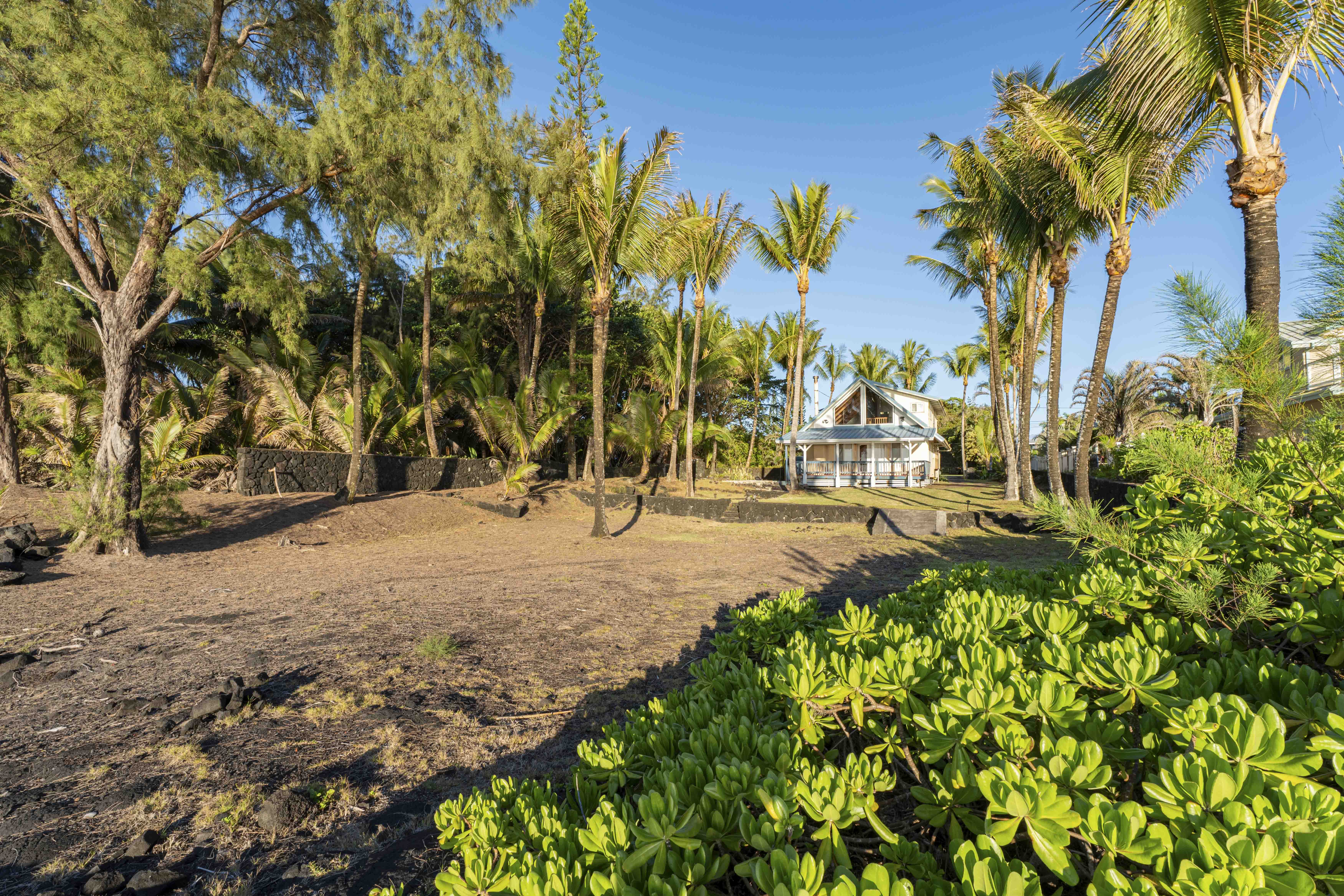 15-817 PARADISE ALA KAI DR