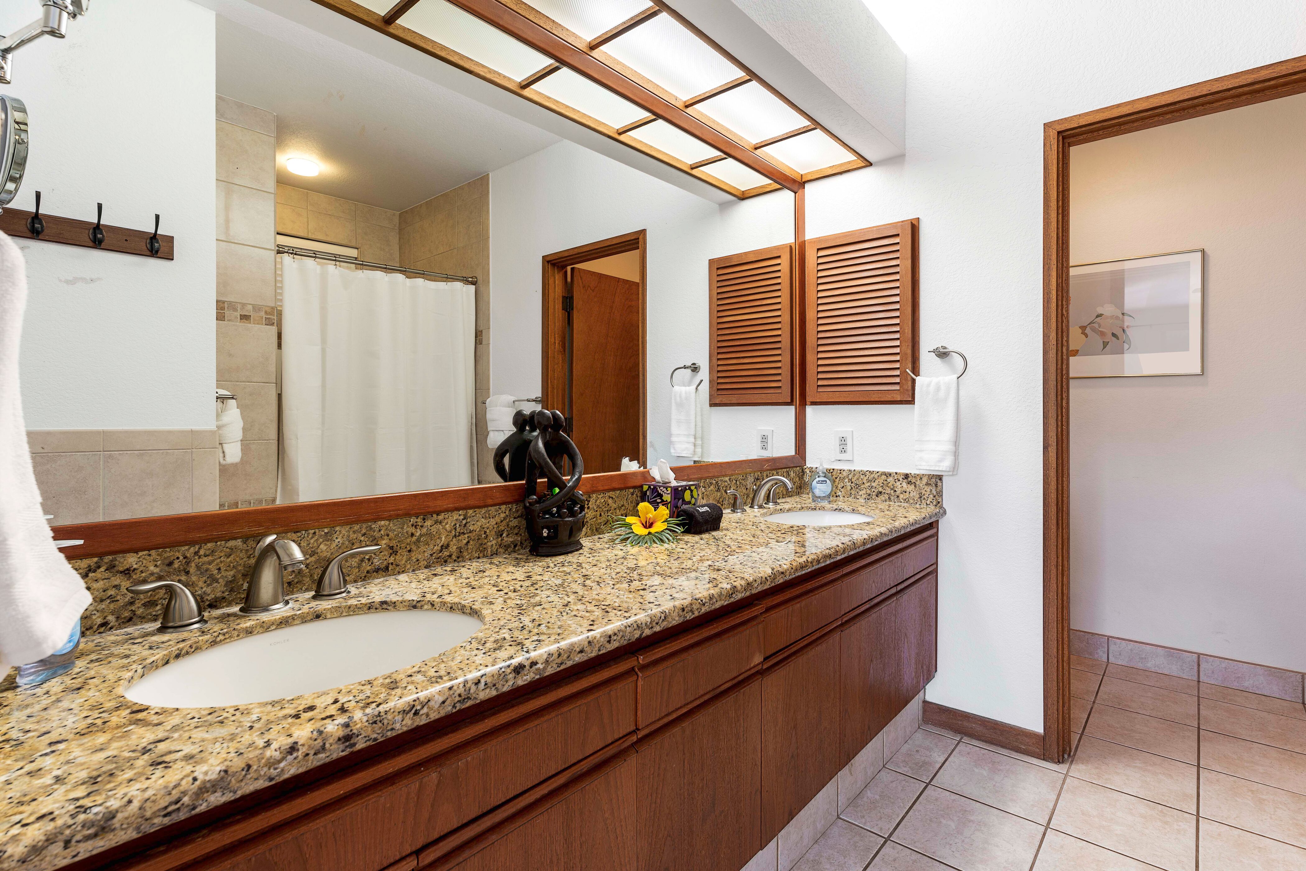 69-1035 KEANA PL 102