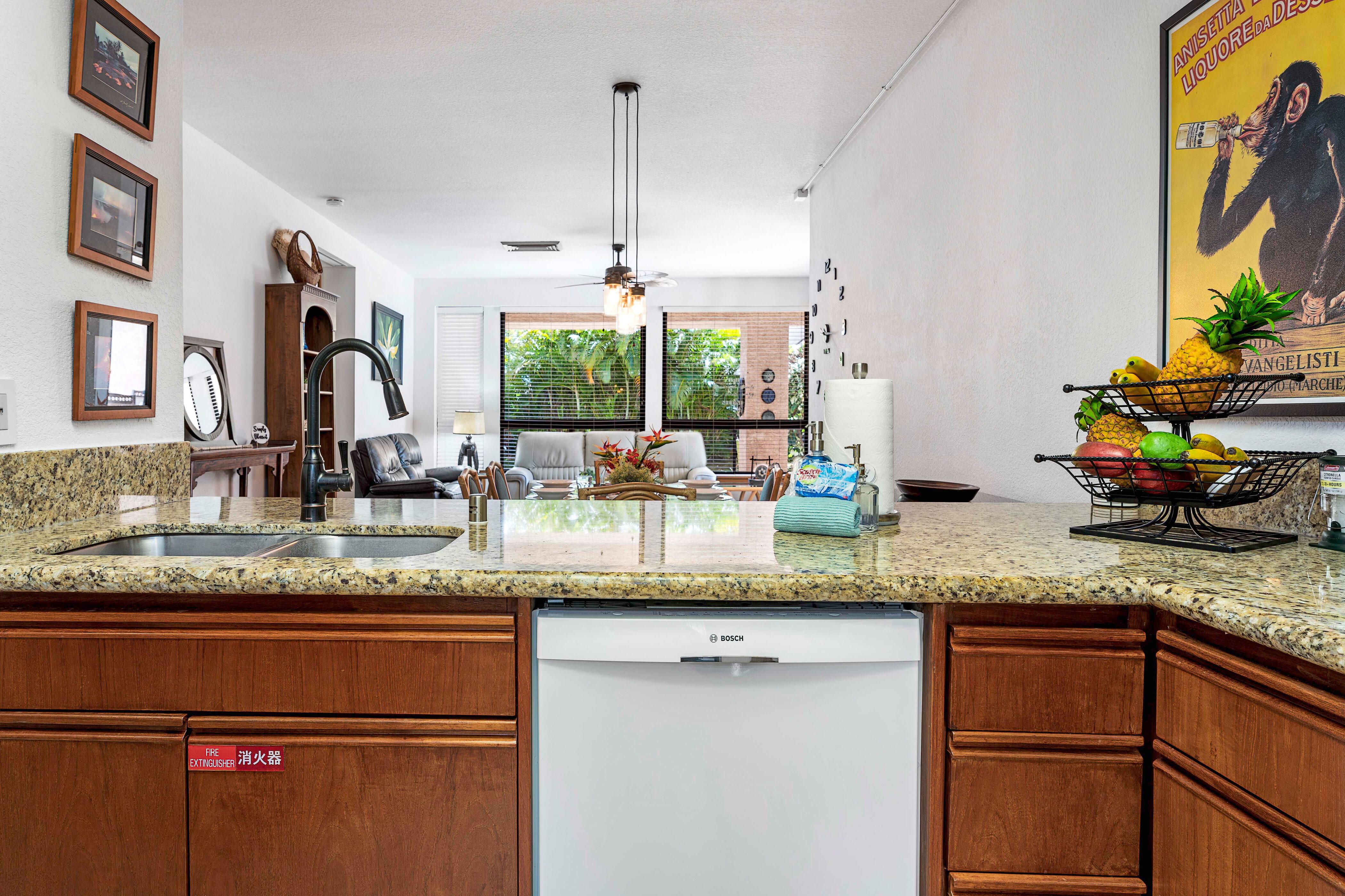 69-1035 KEANA PL 102