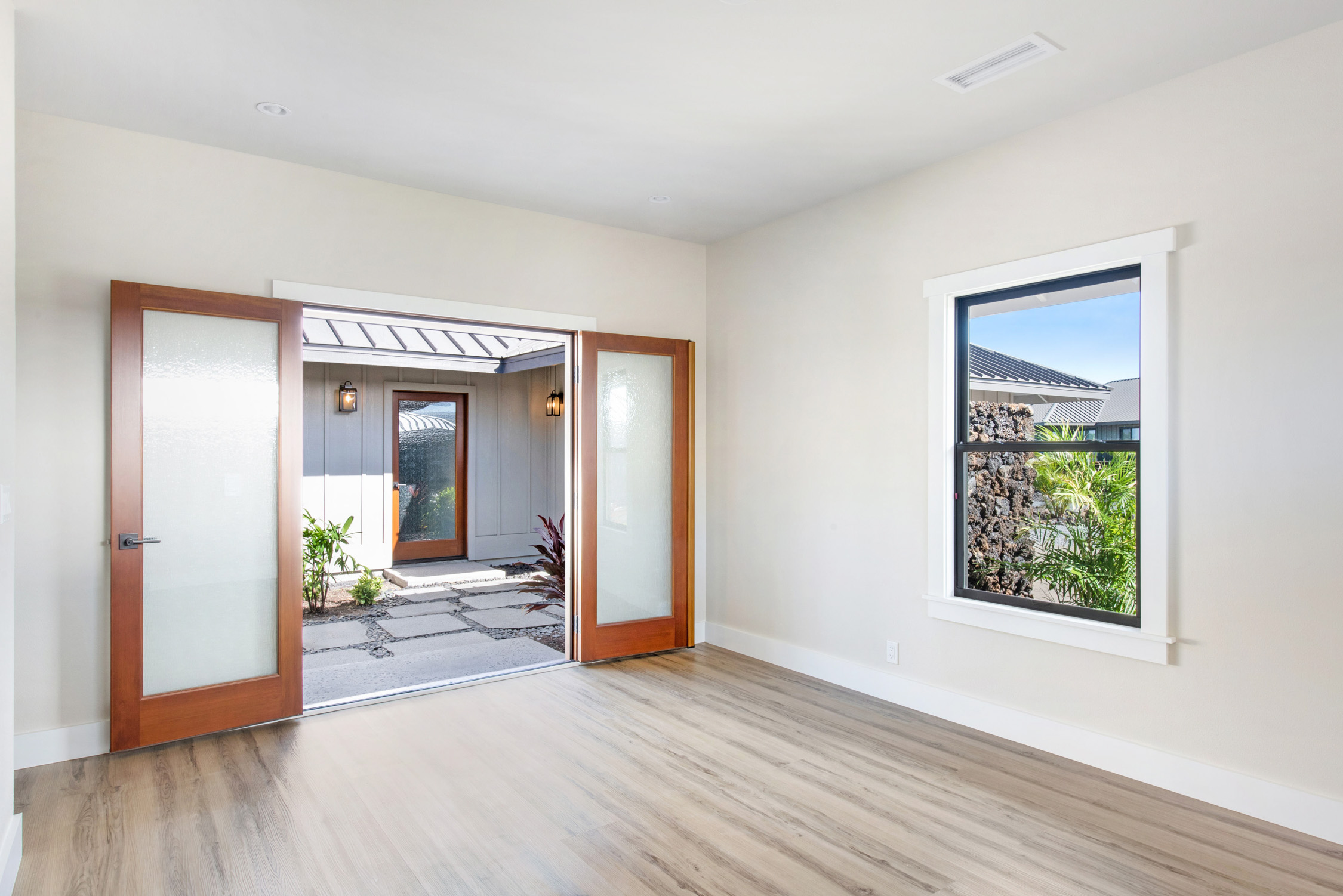 69-9251 AINAMALU ST
