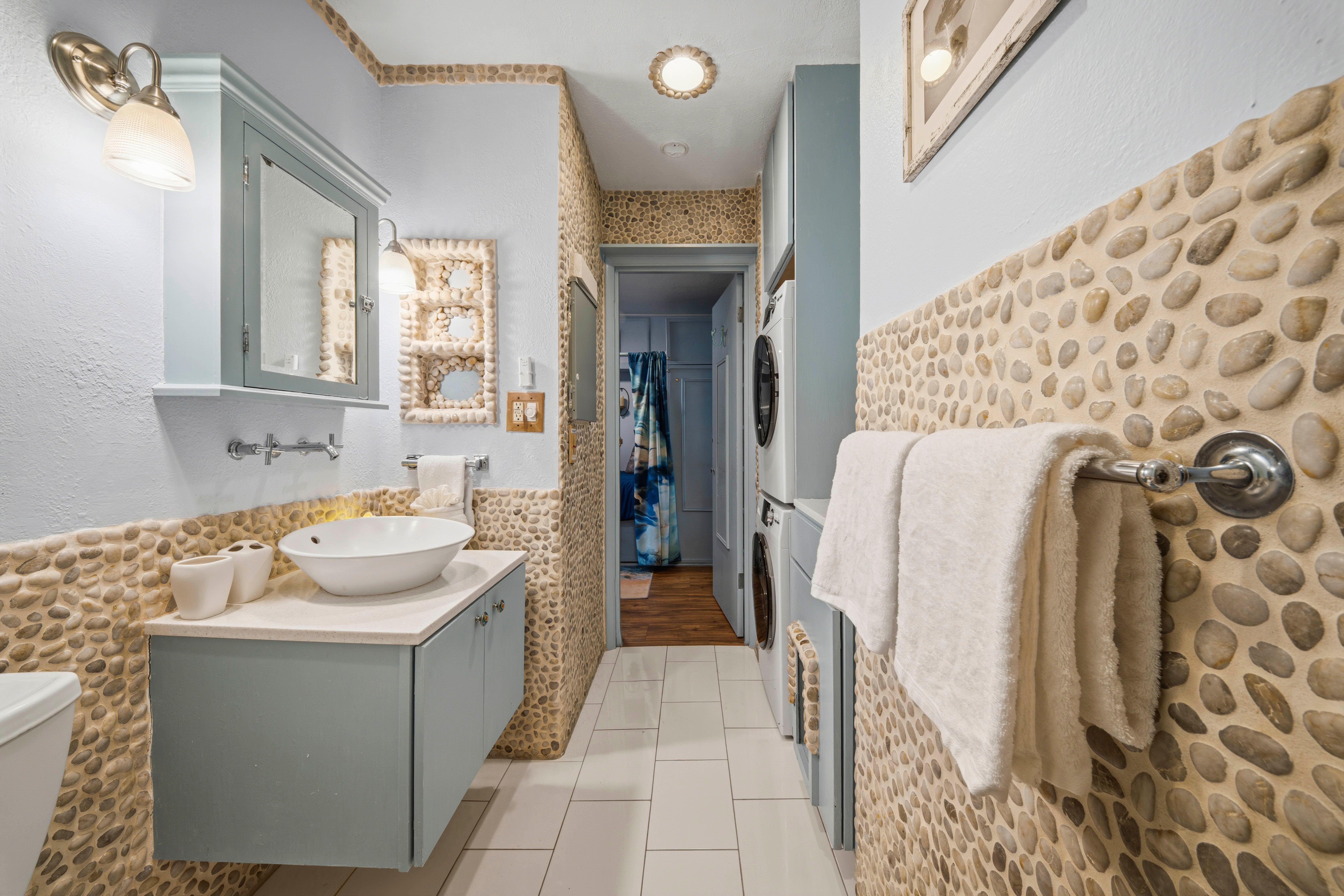 68-1761 MELIA ST B4BS2