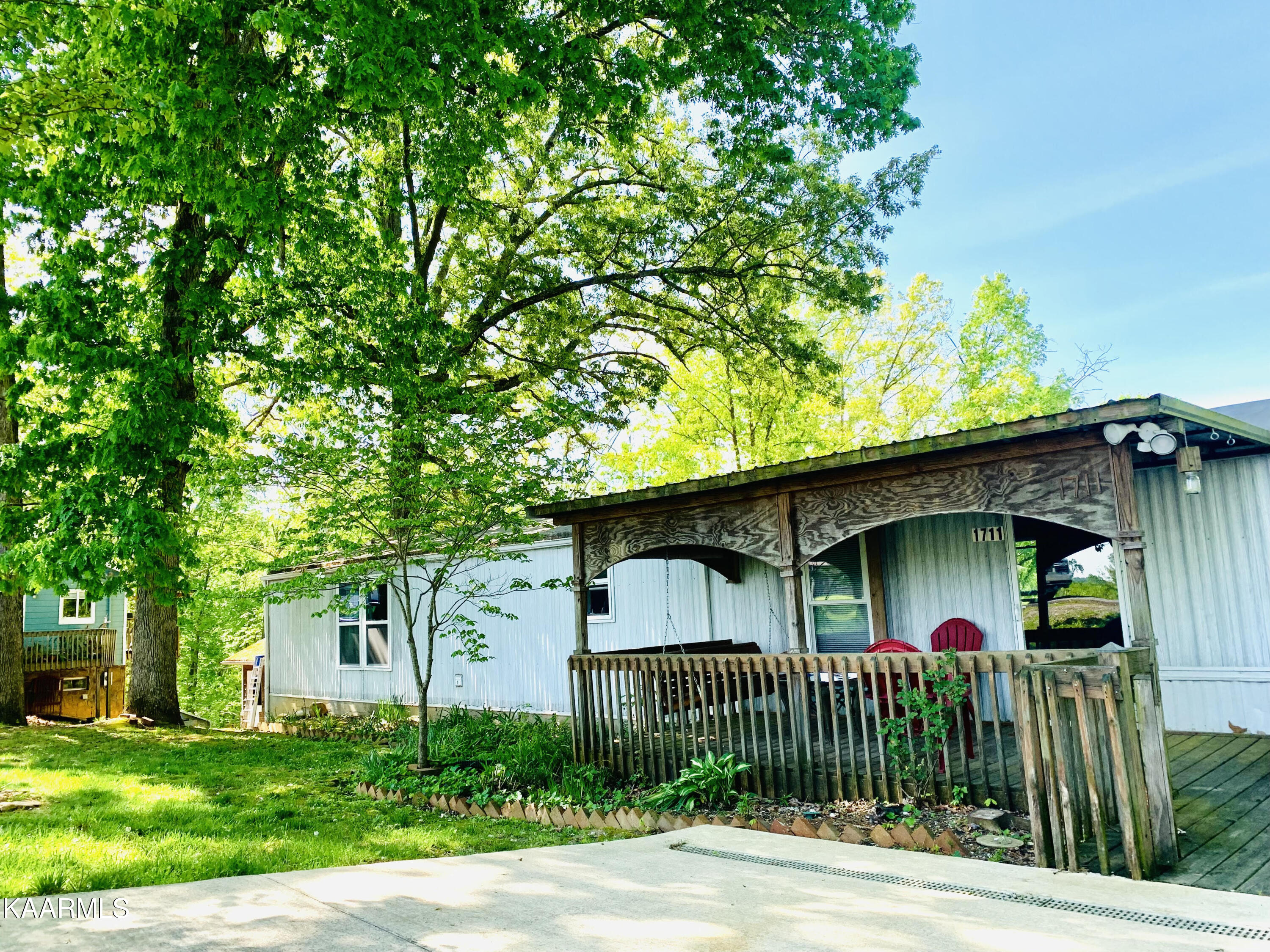 1711 Mullins Chapel Rd
