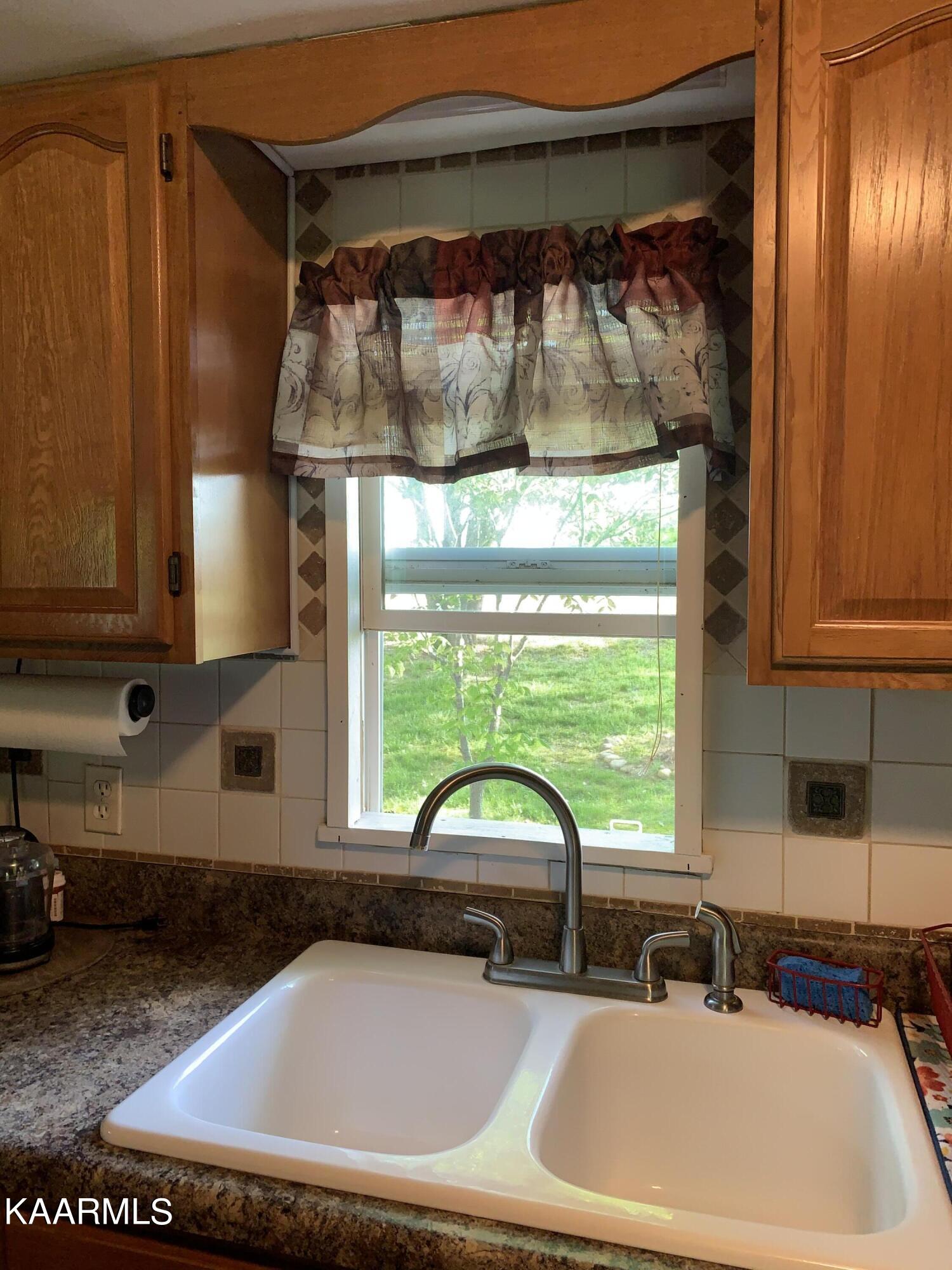 1711 Mullins Chapel Rd