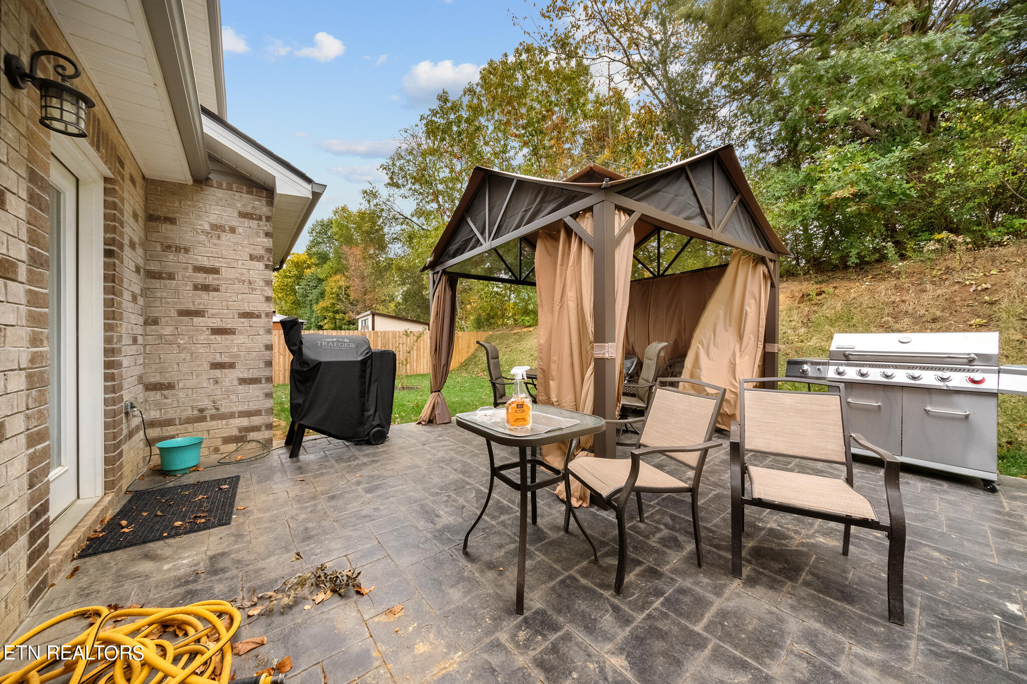 7441 Peony Drive