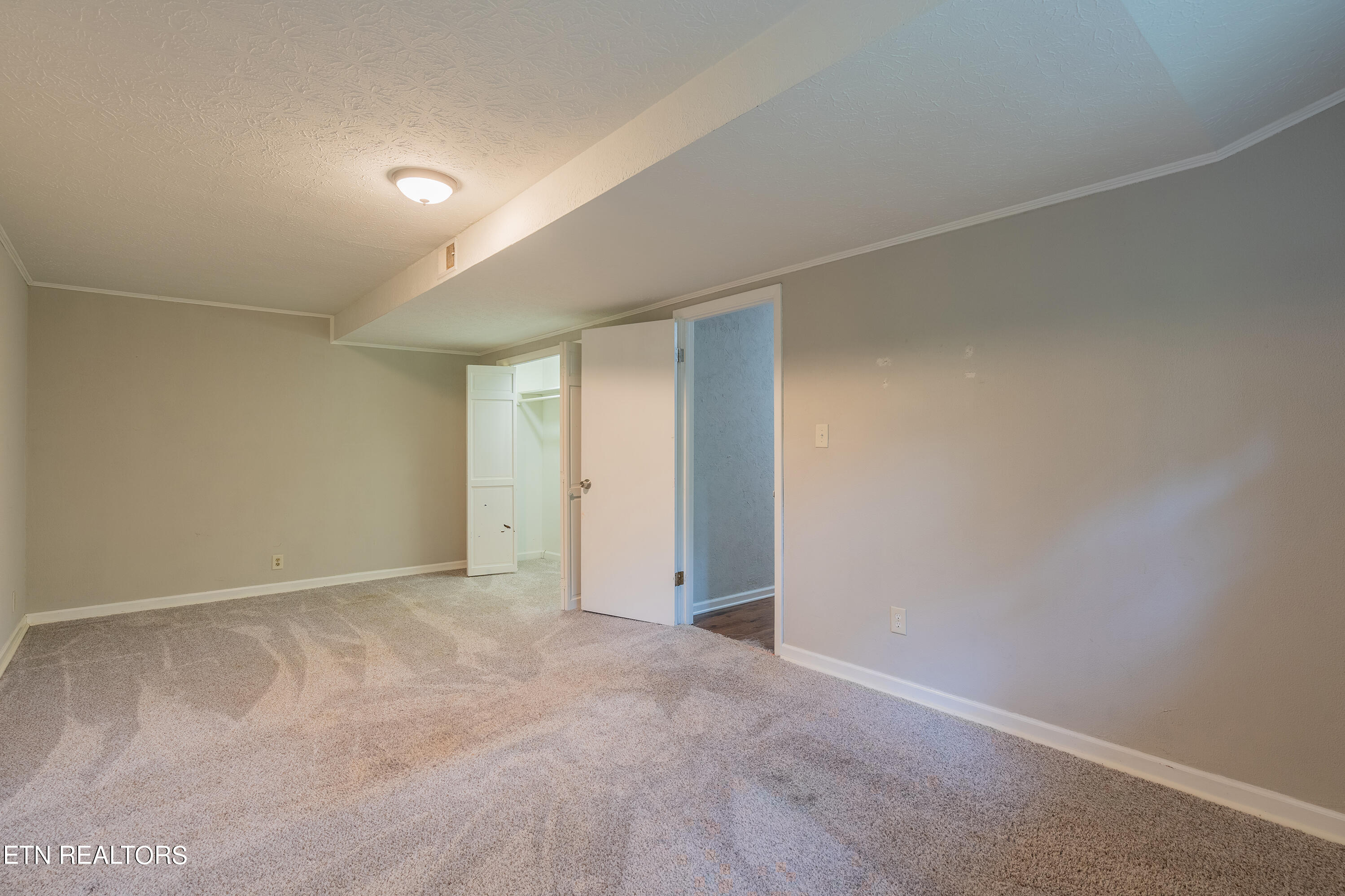 116 Suzanne Drive