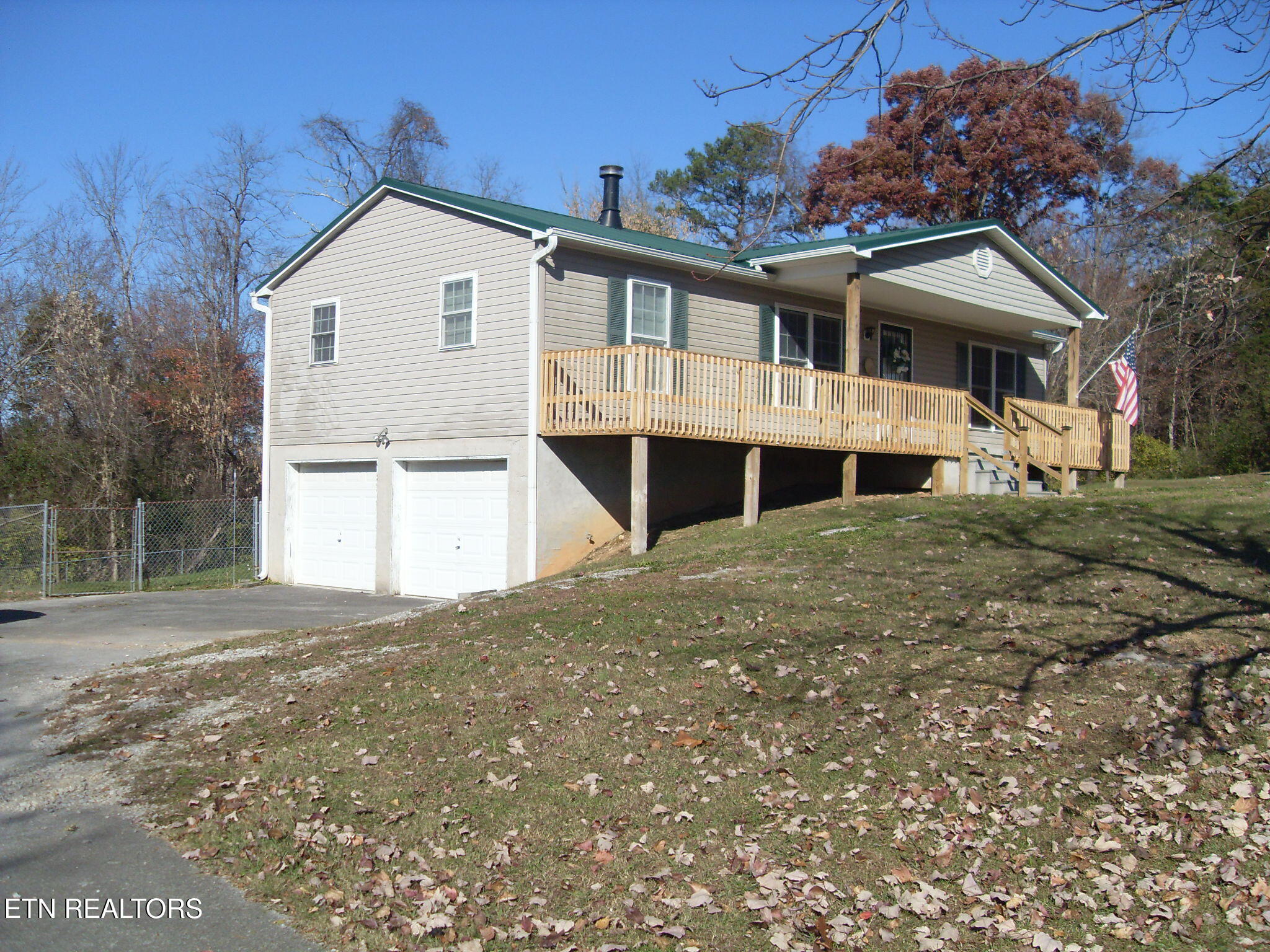 6737 Ridgeview Rd