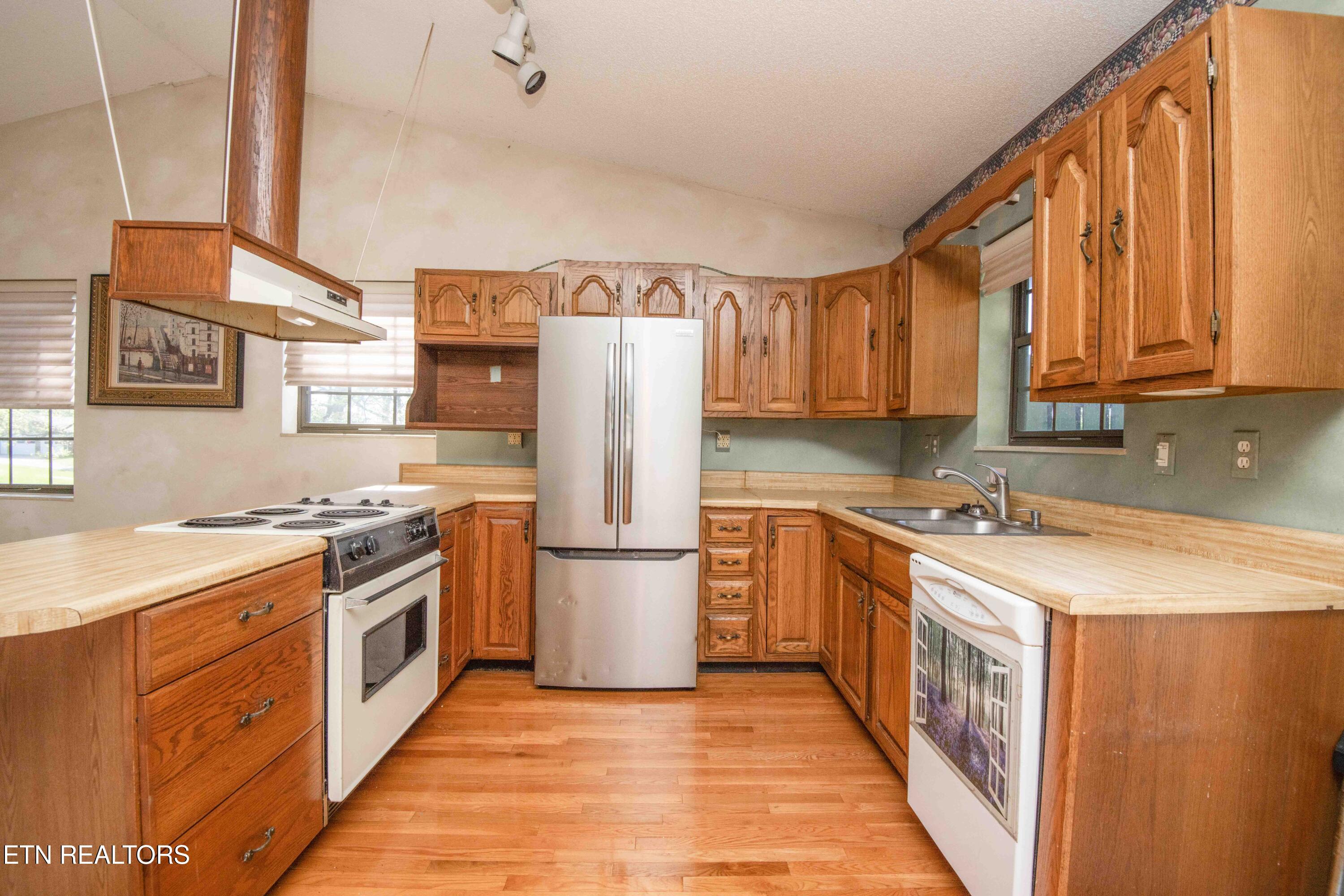 10601 Bob Gray Rd