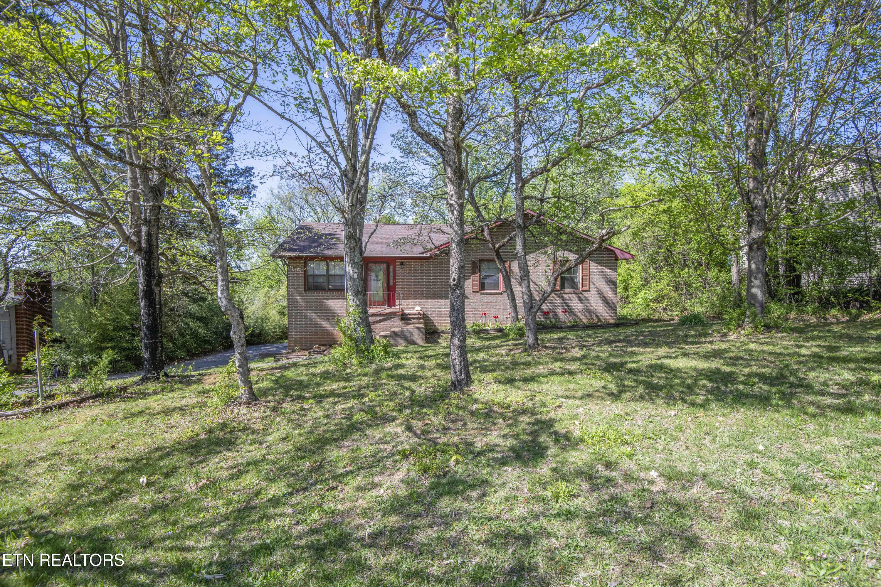 10601 Bob Gray Rd