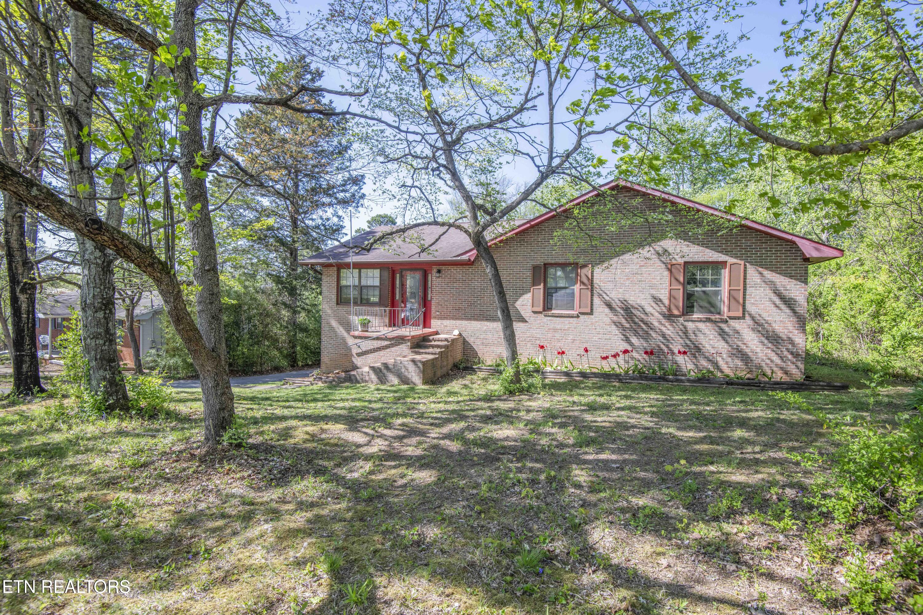 10601 Bob Gray Rd