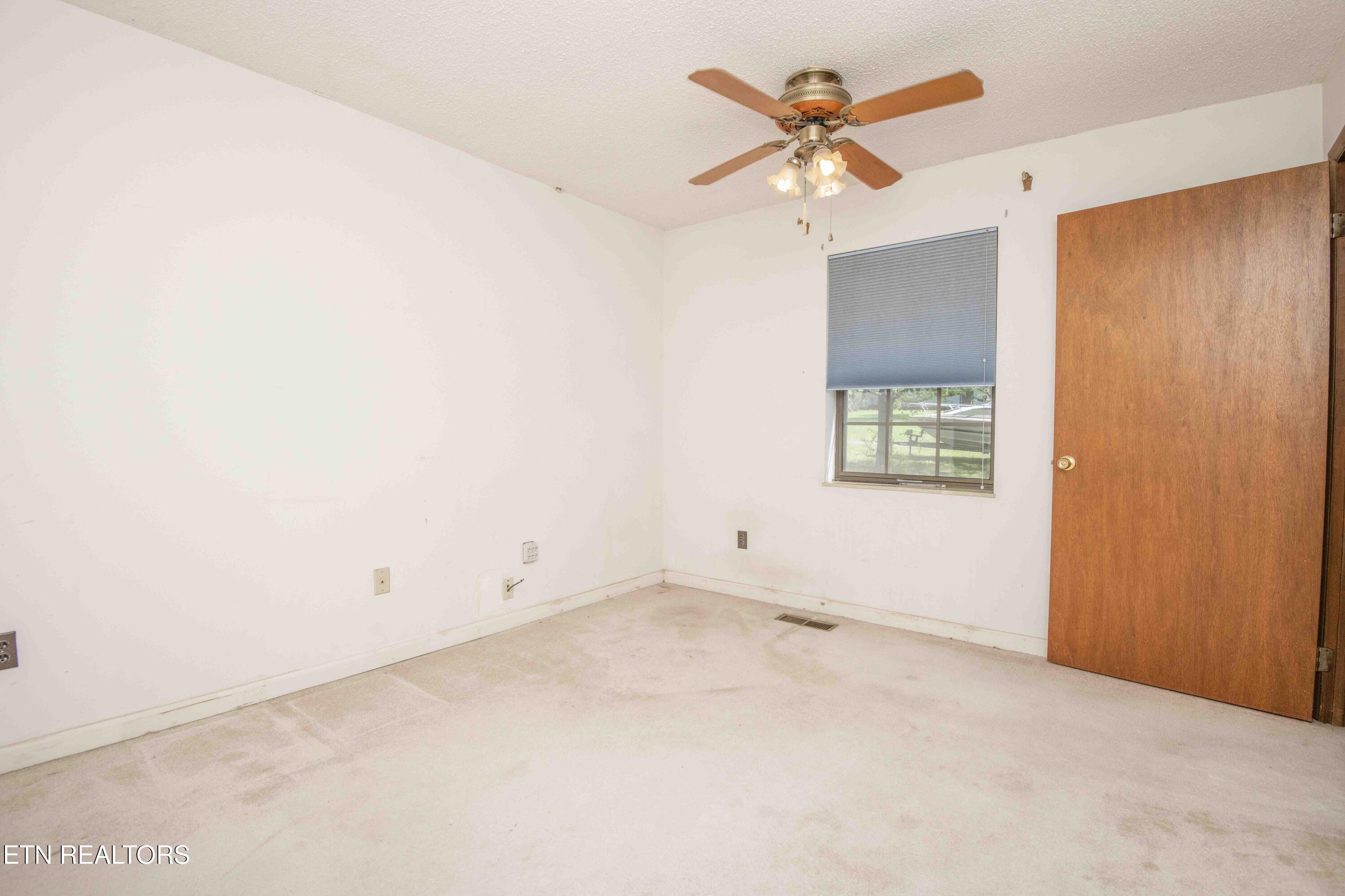 10601 Bob Gray Rd