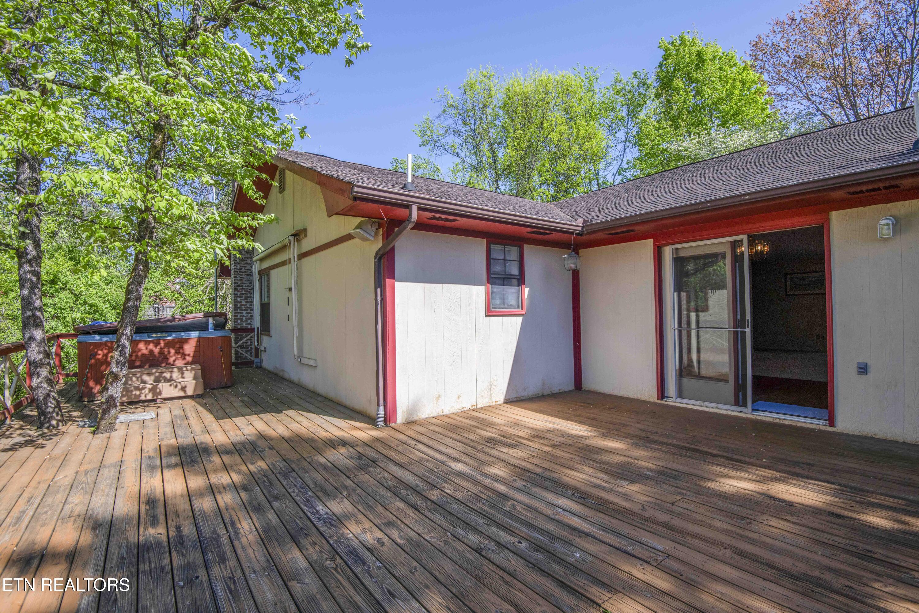 10601 Bob Gray Rd