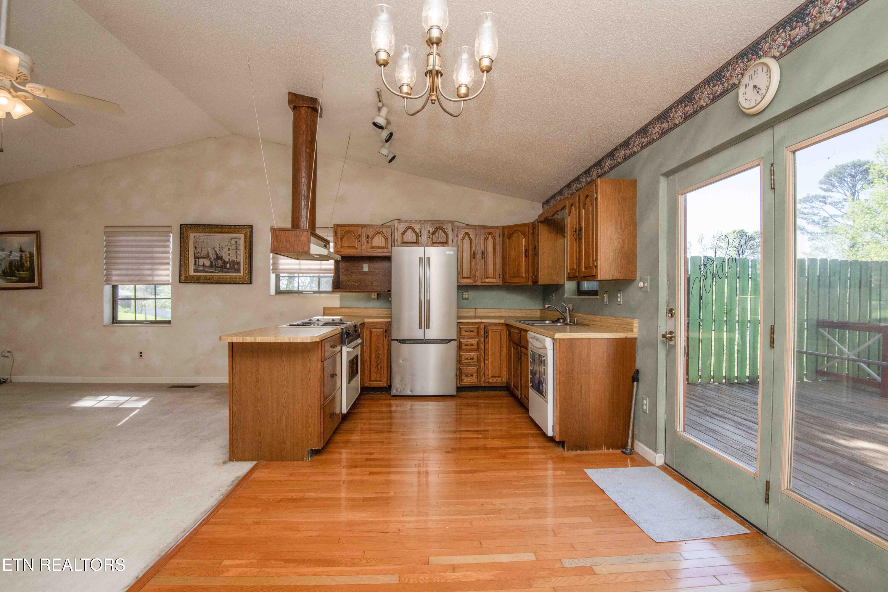 10601 Bob Gray Rd