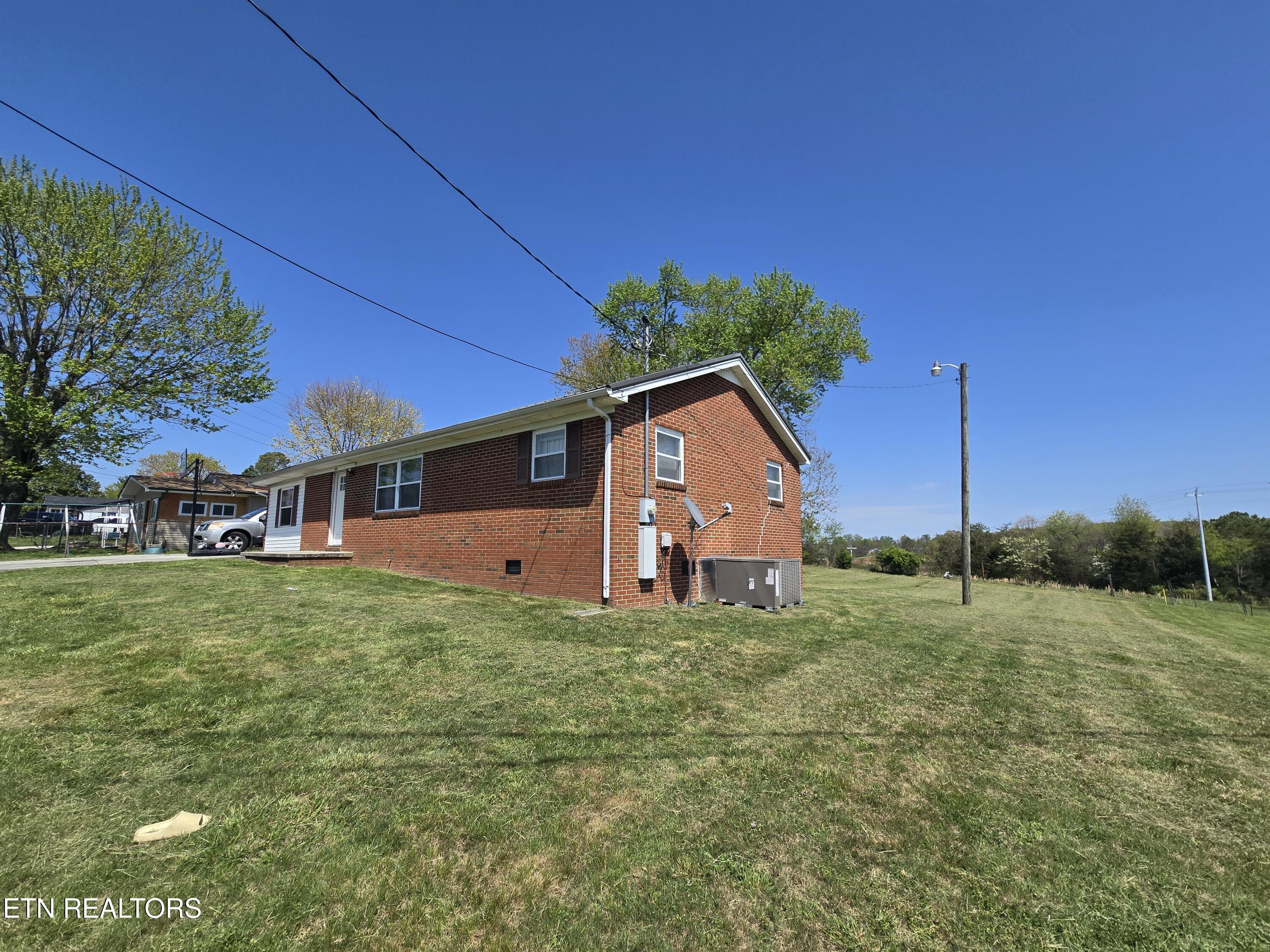 602 Hilltop Drive
