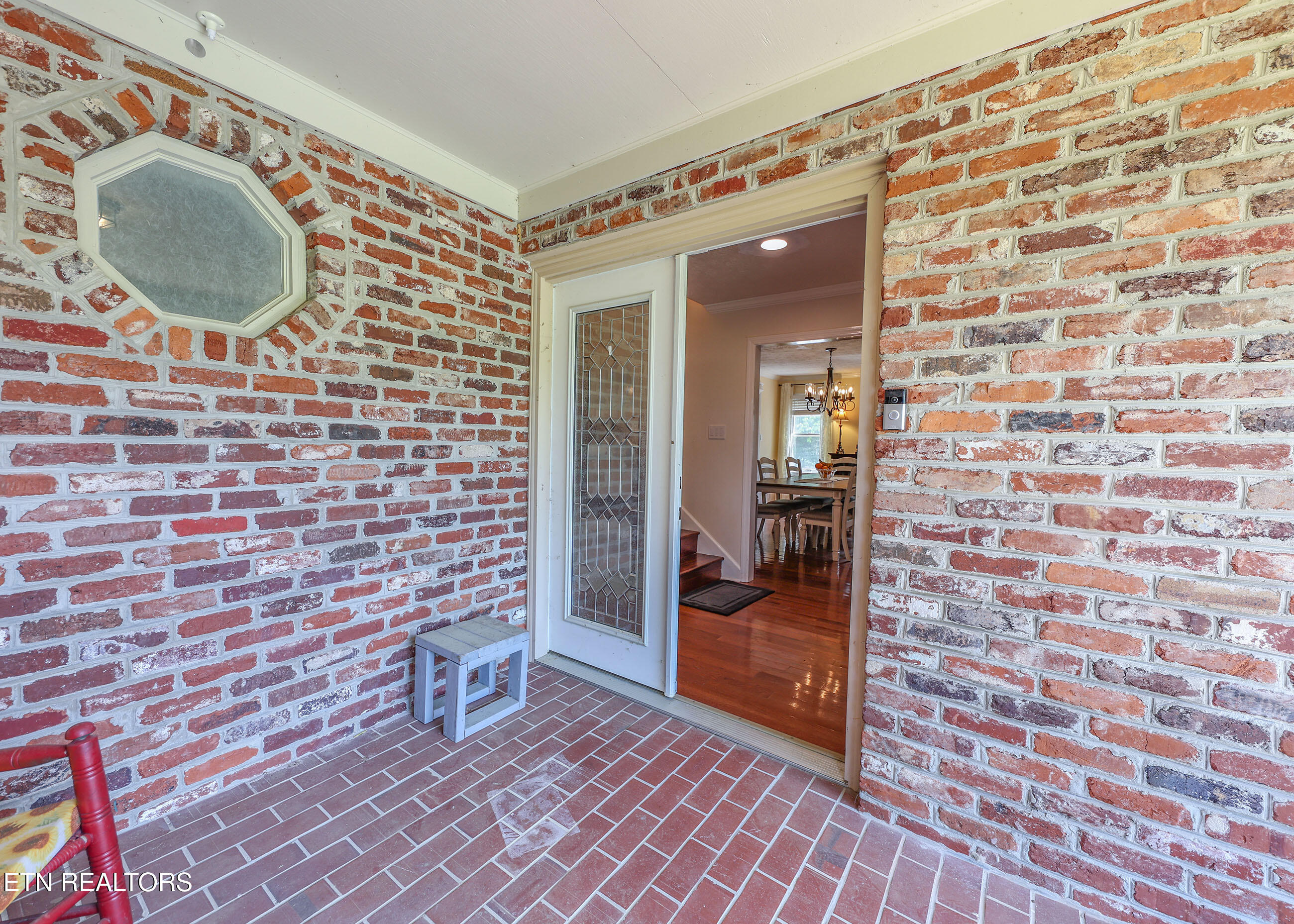 112 Chestnut Hill Rd