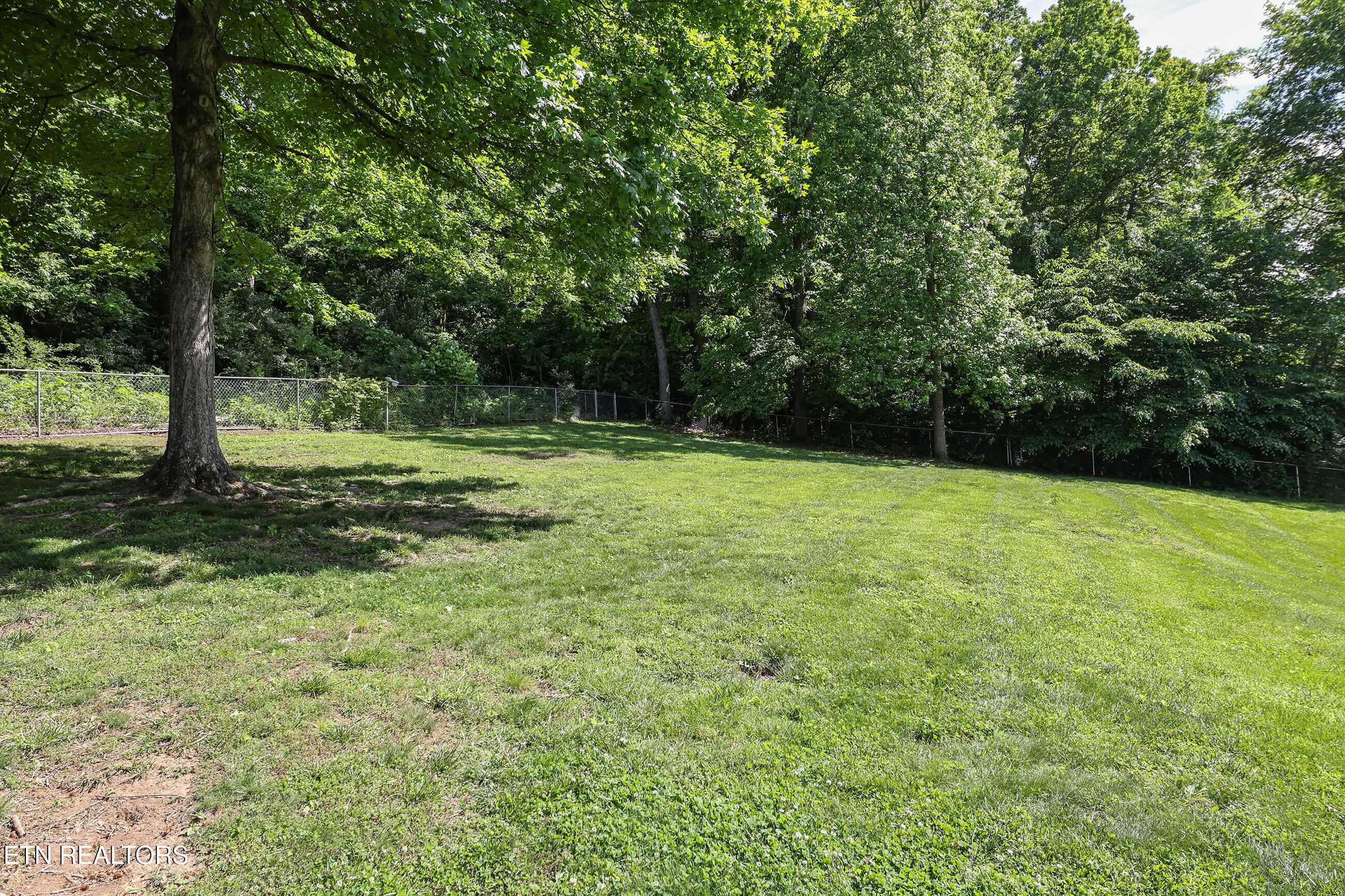 112 Chestnut Hill Rd