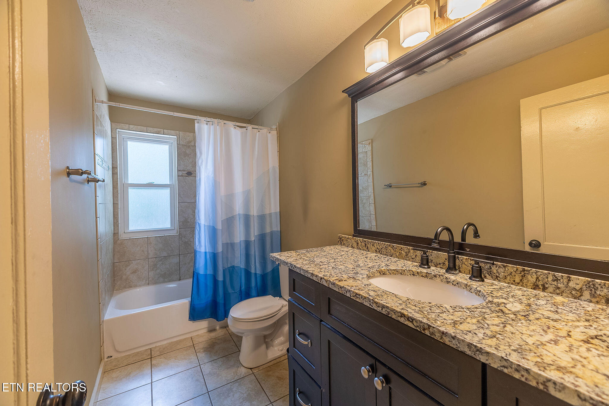 183 Outer Drive