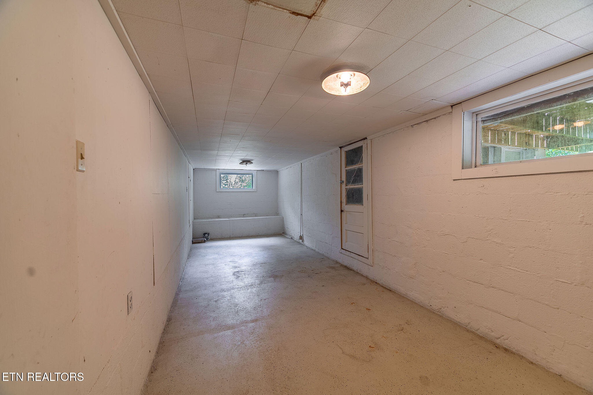 183 Outer Drive