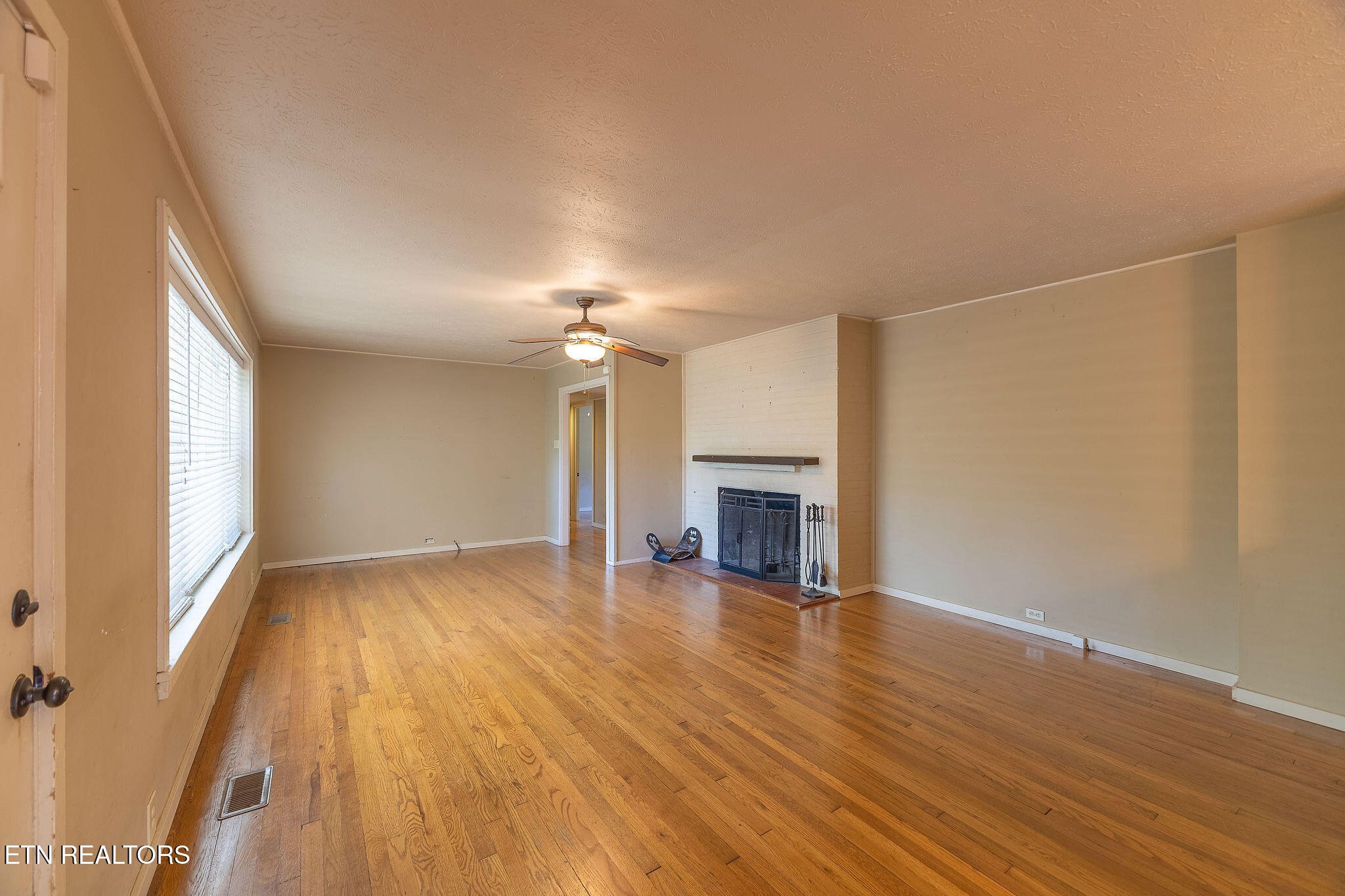 183 Outer Drive