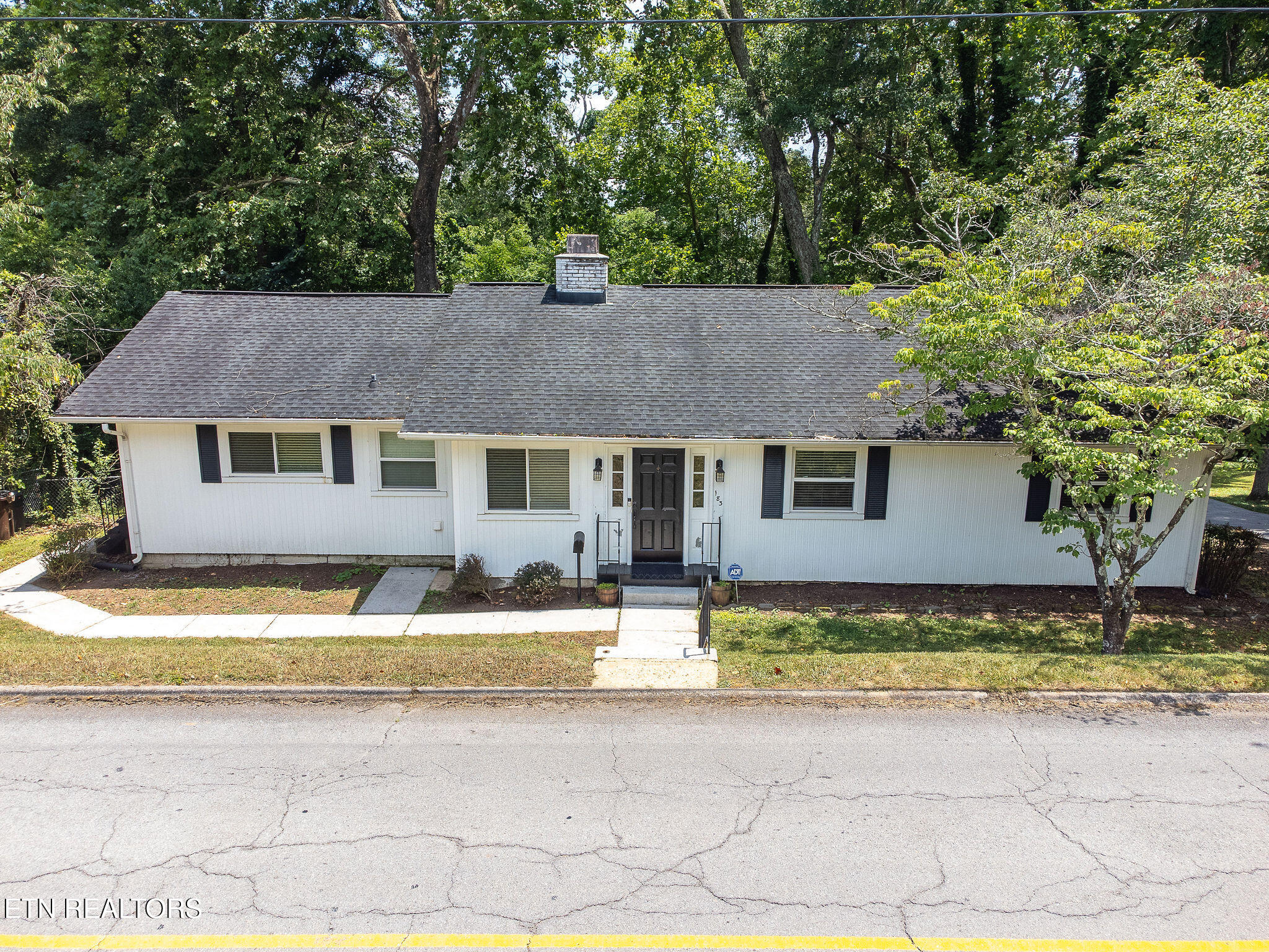 183 Outer Drive