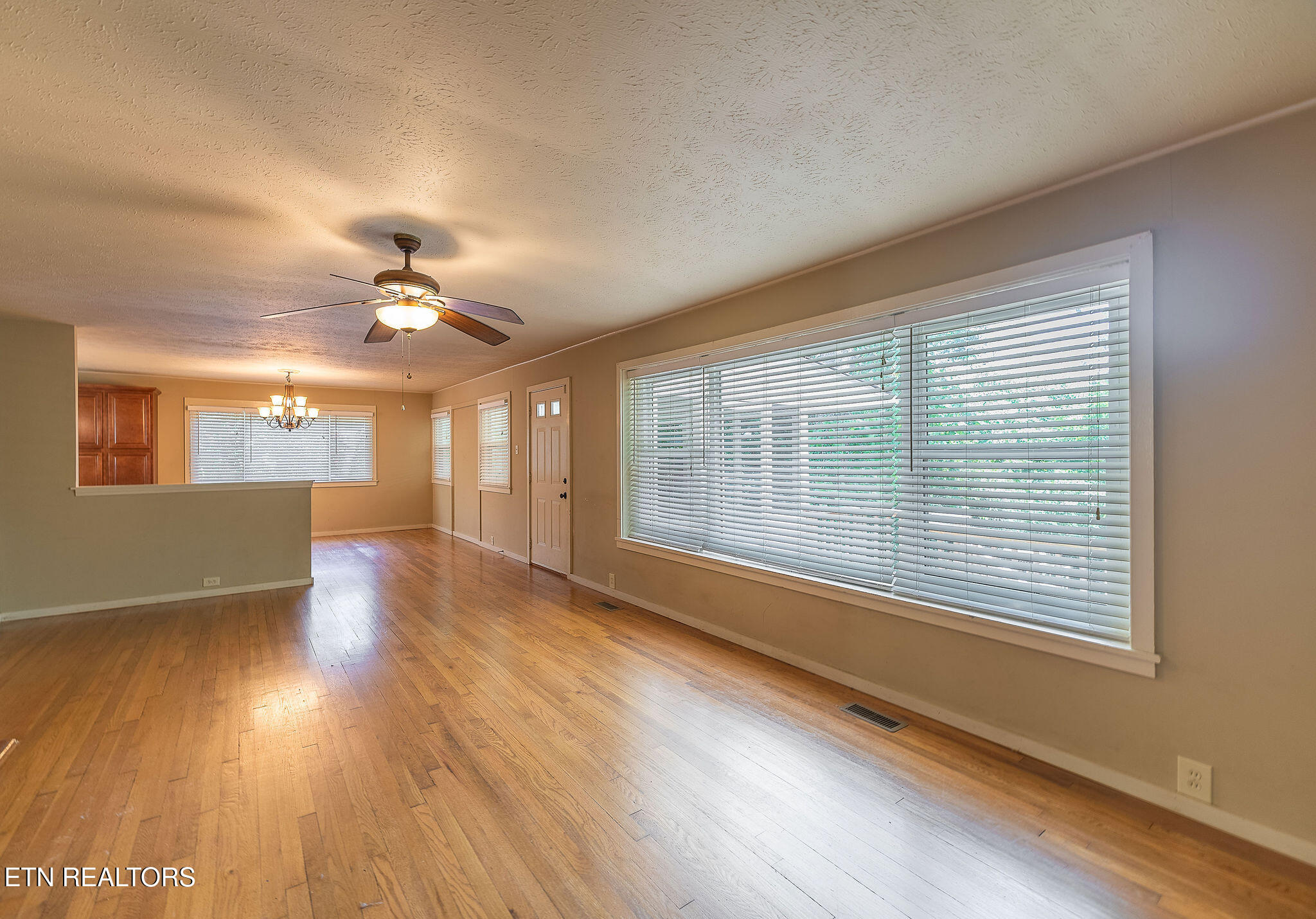 183 Outer Drive