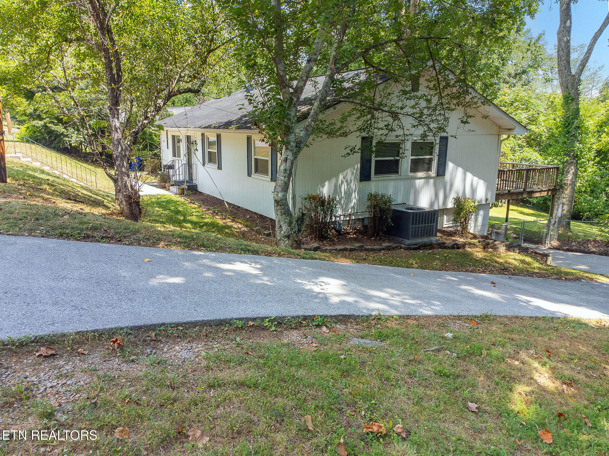 183 Outer Drive