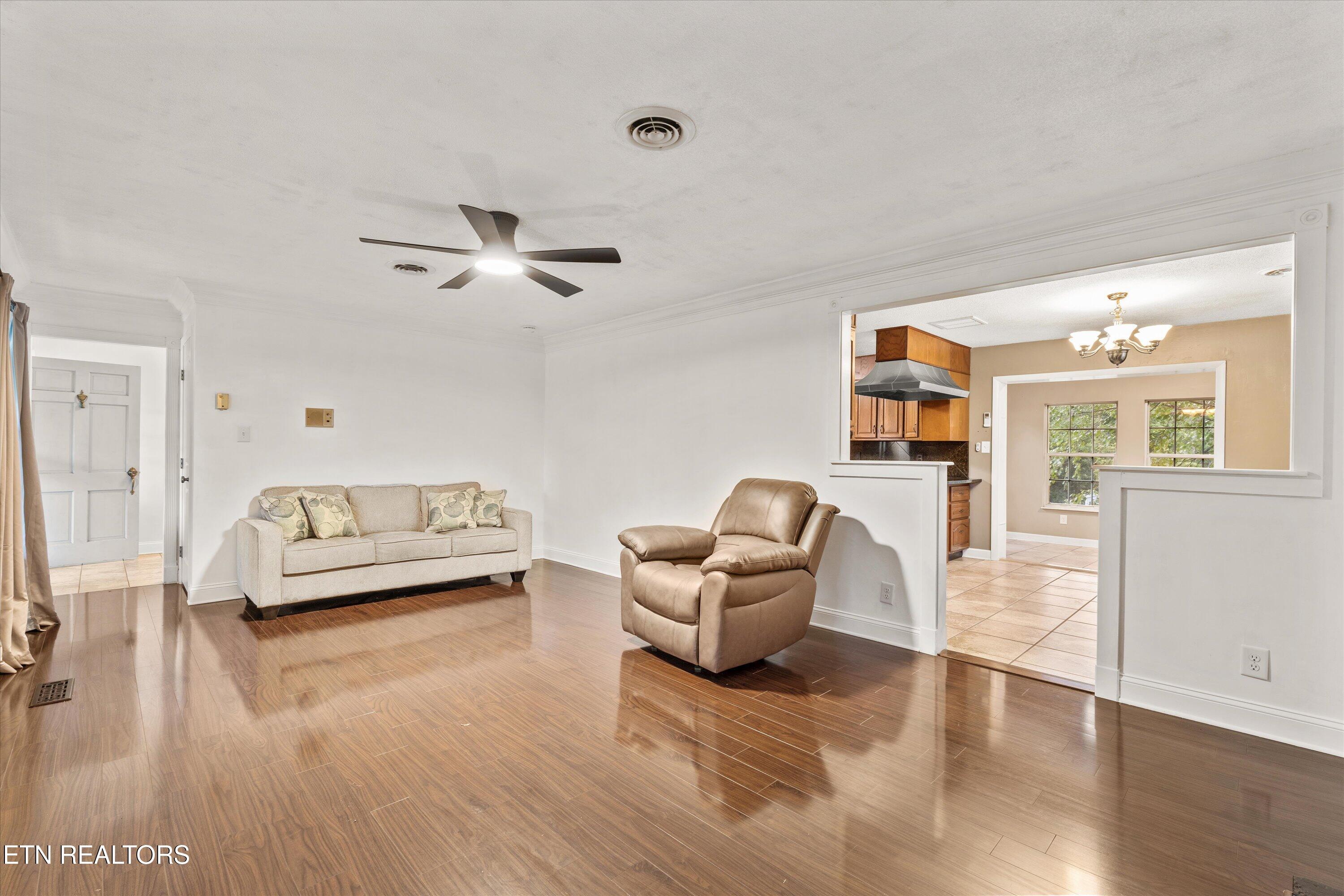 7609 Scenic View Drive