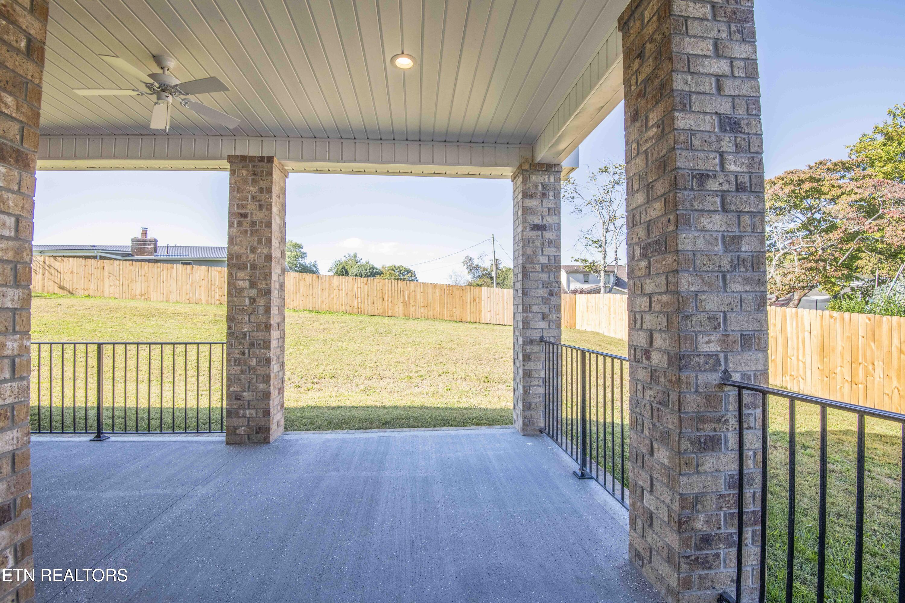 8017 Little Joe Rd