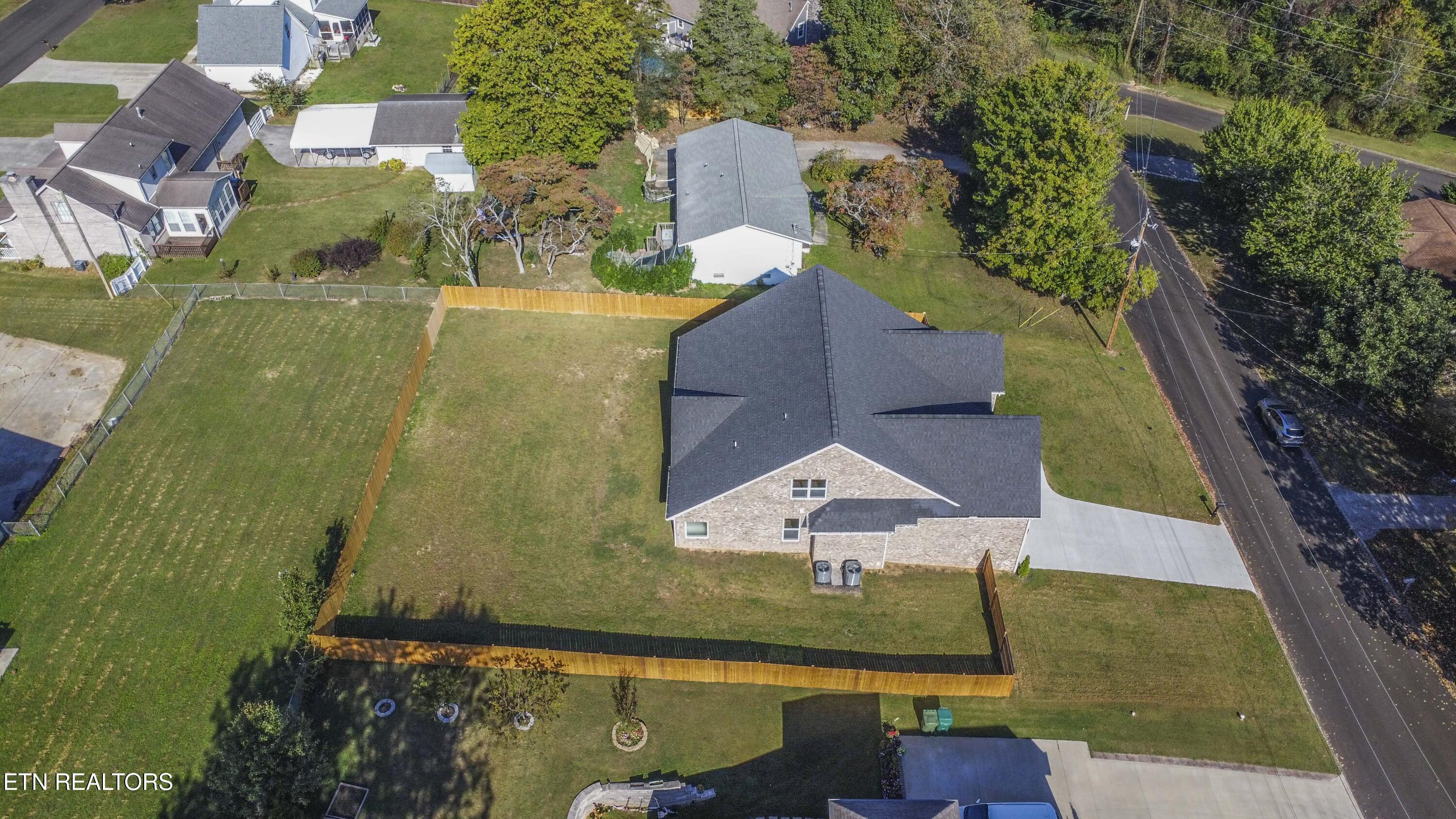 8017 Little Joe Rd