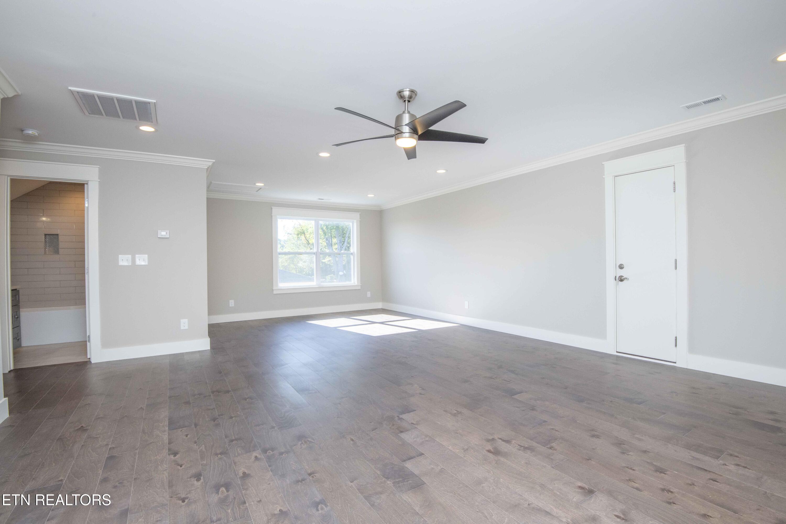 8017 Little Joe Rd