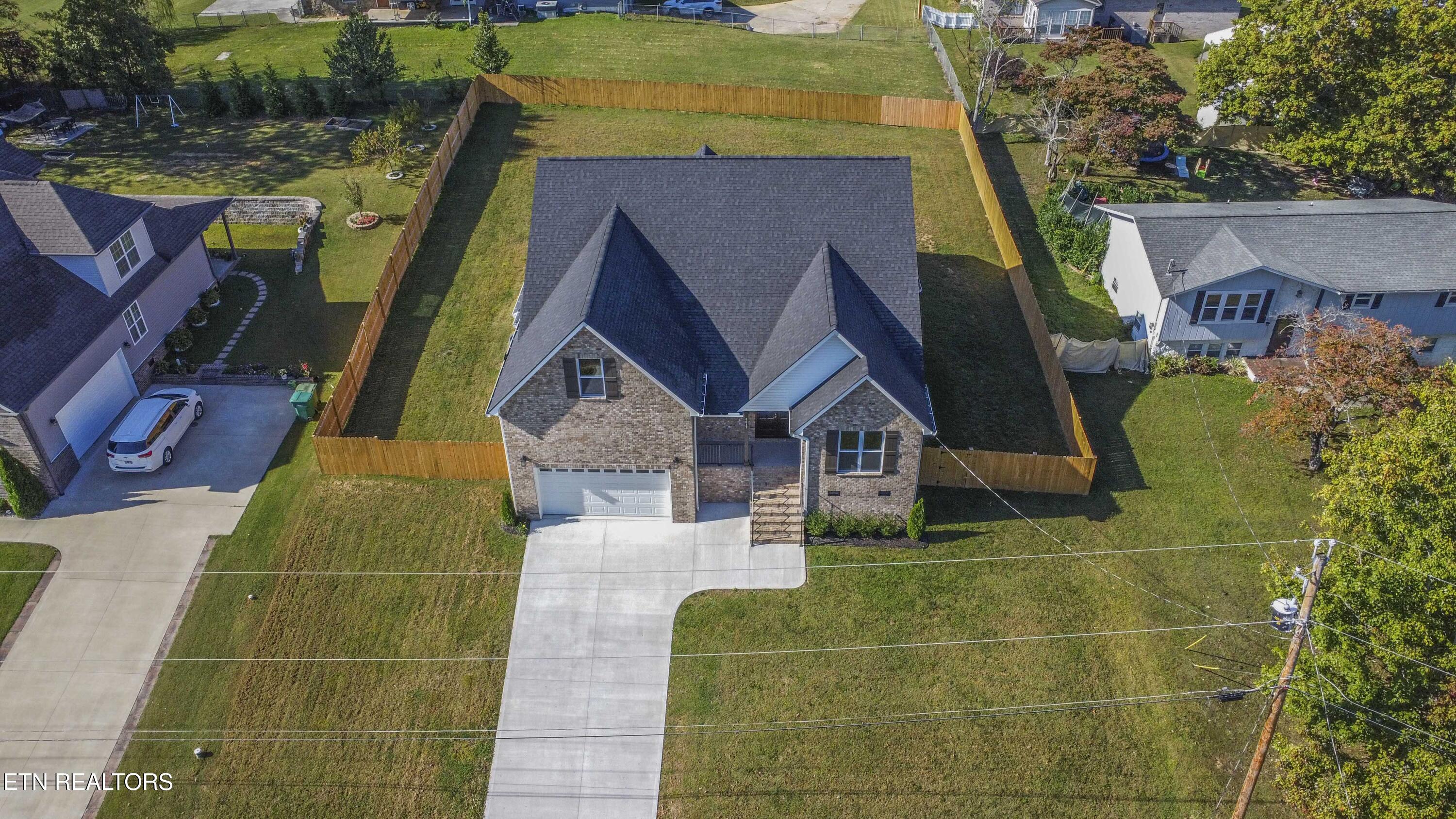 8017 Little Joe Rd