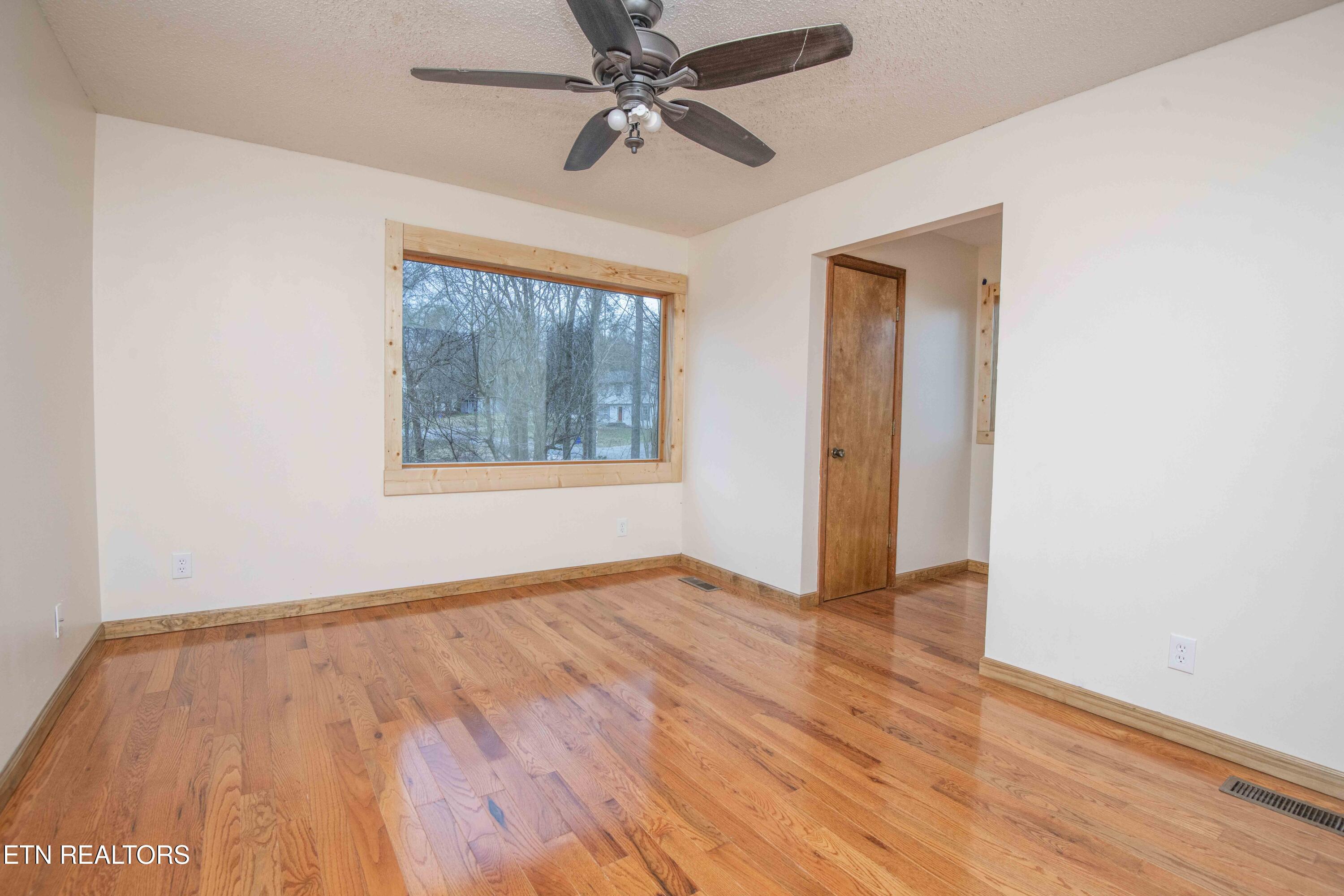 126 Claremont Rd Rd