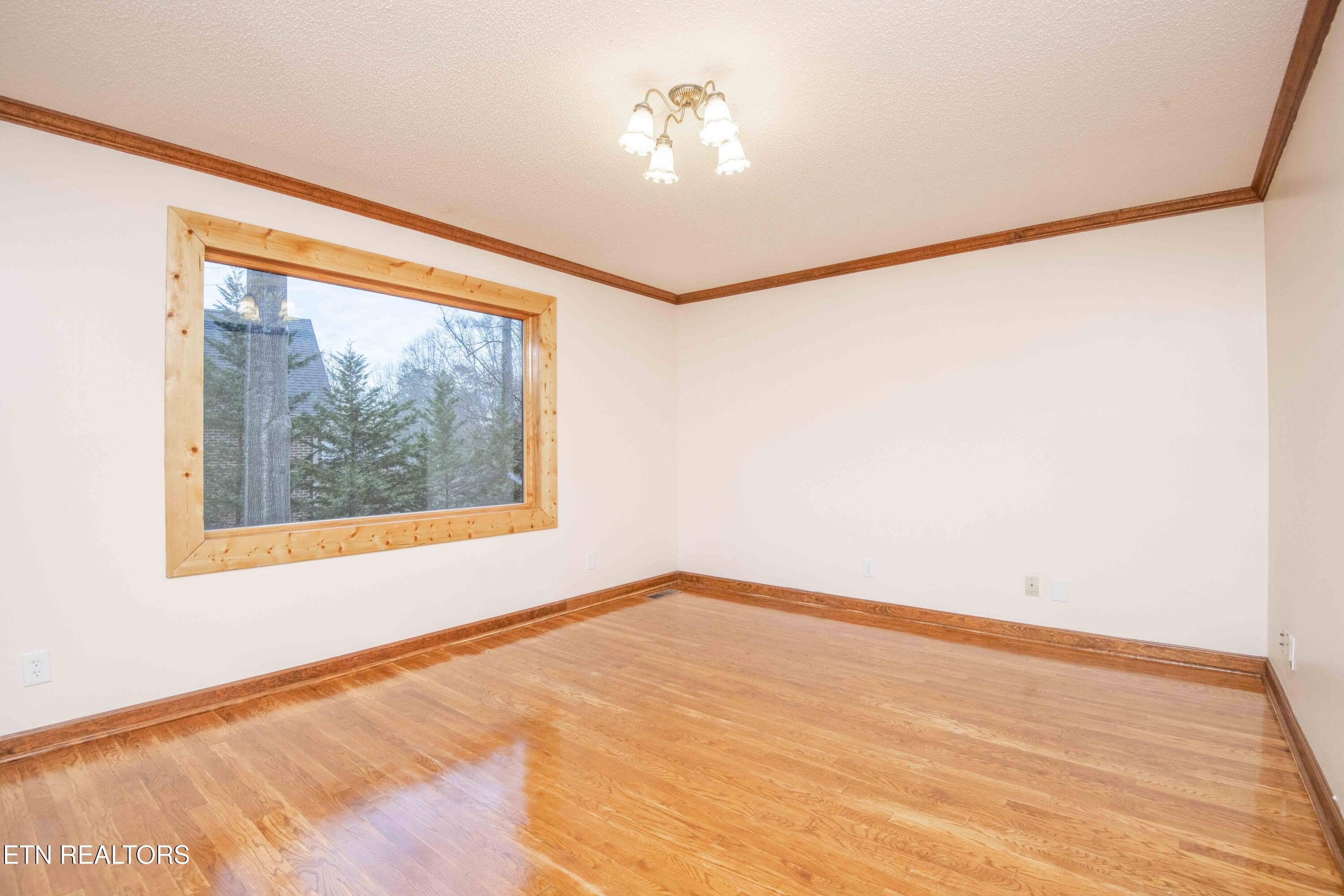 126 Claremont Rd Rd