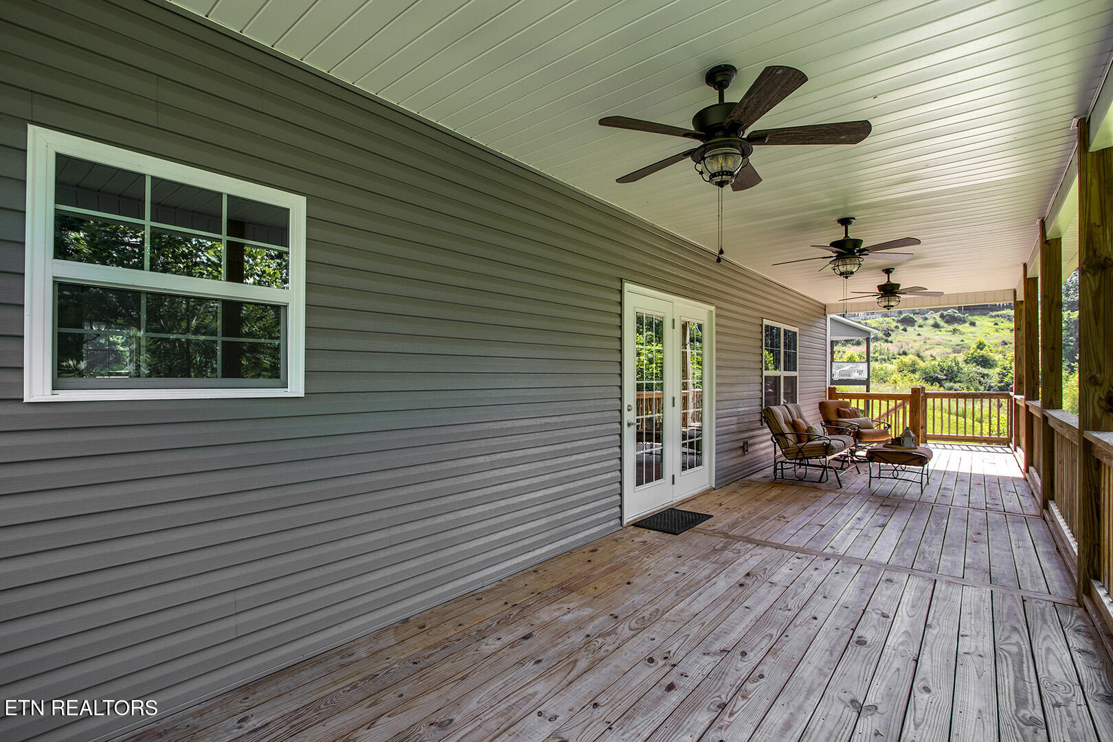 3229 Oakwood Hills Lane