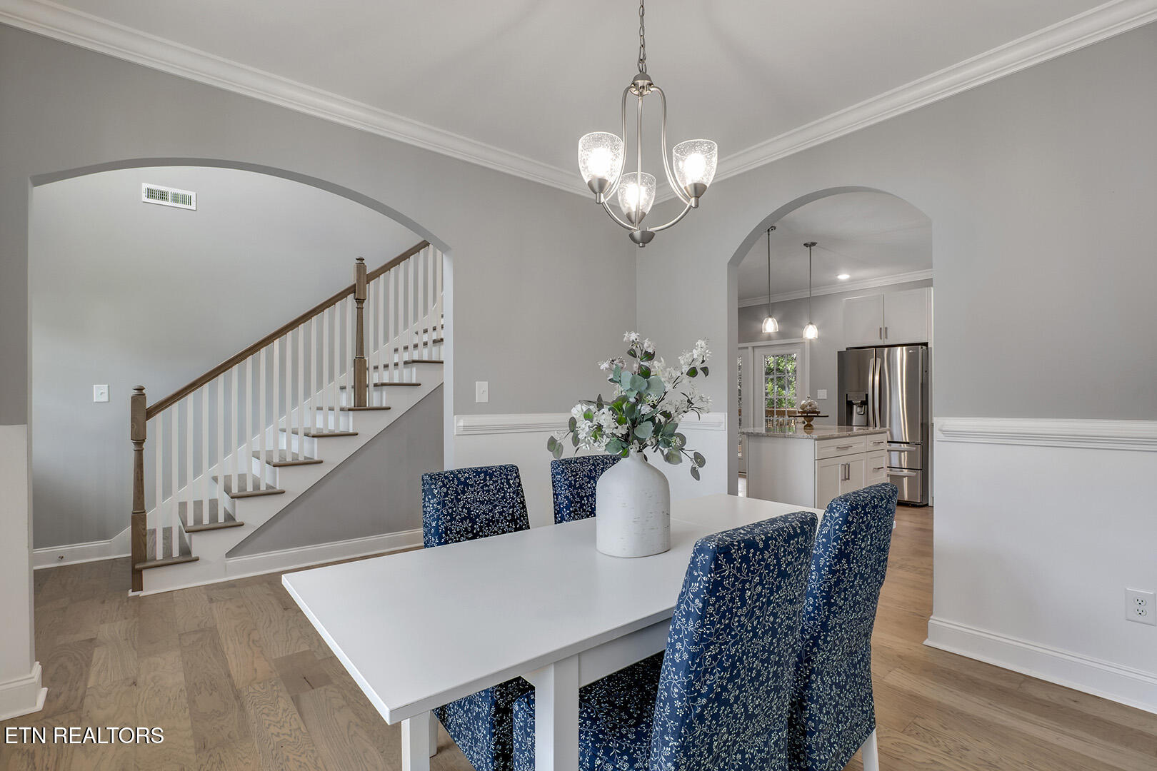3229 Oakwood Hills Lane