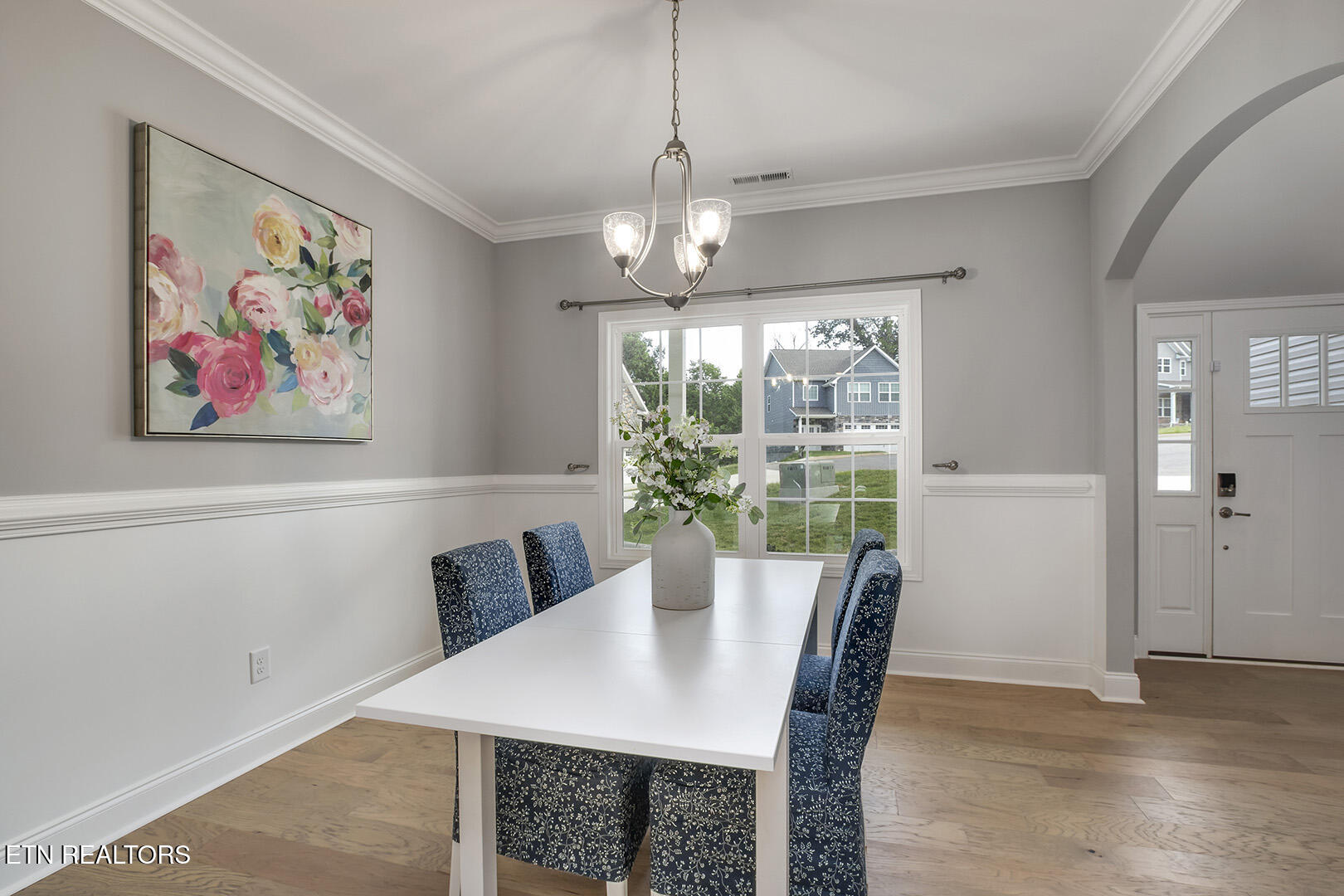 3229 Oakwood Hills Lane