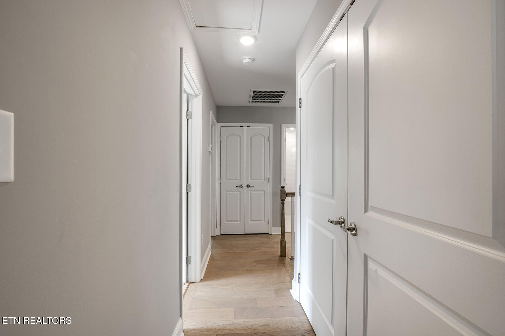 3229 Oakwood Hills Lane