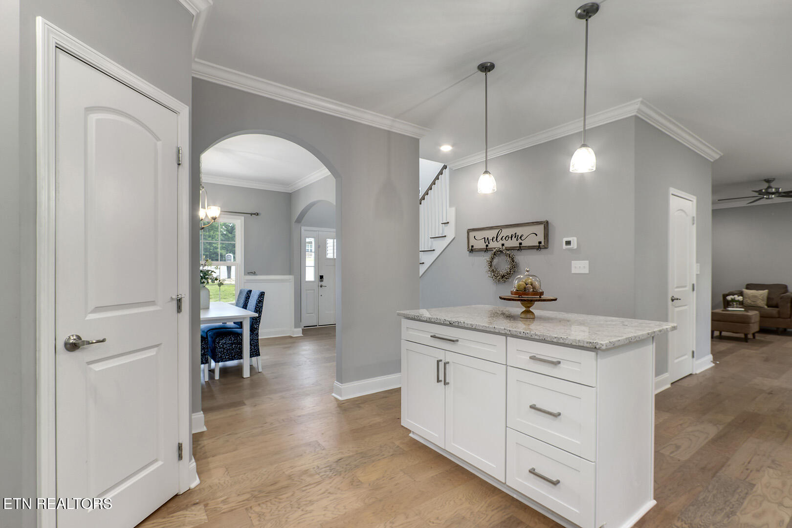 3229 Oakwood Hills Lane