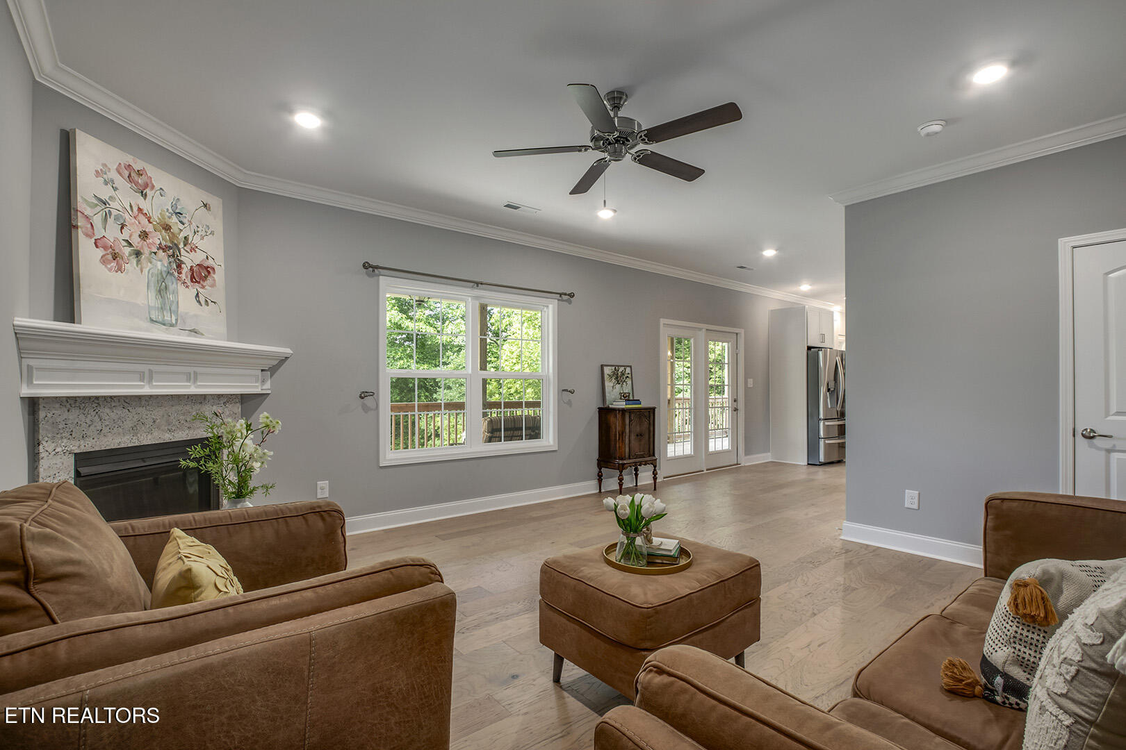 3229 Oakwood Hills Lane