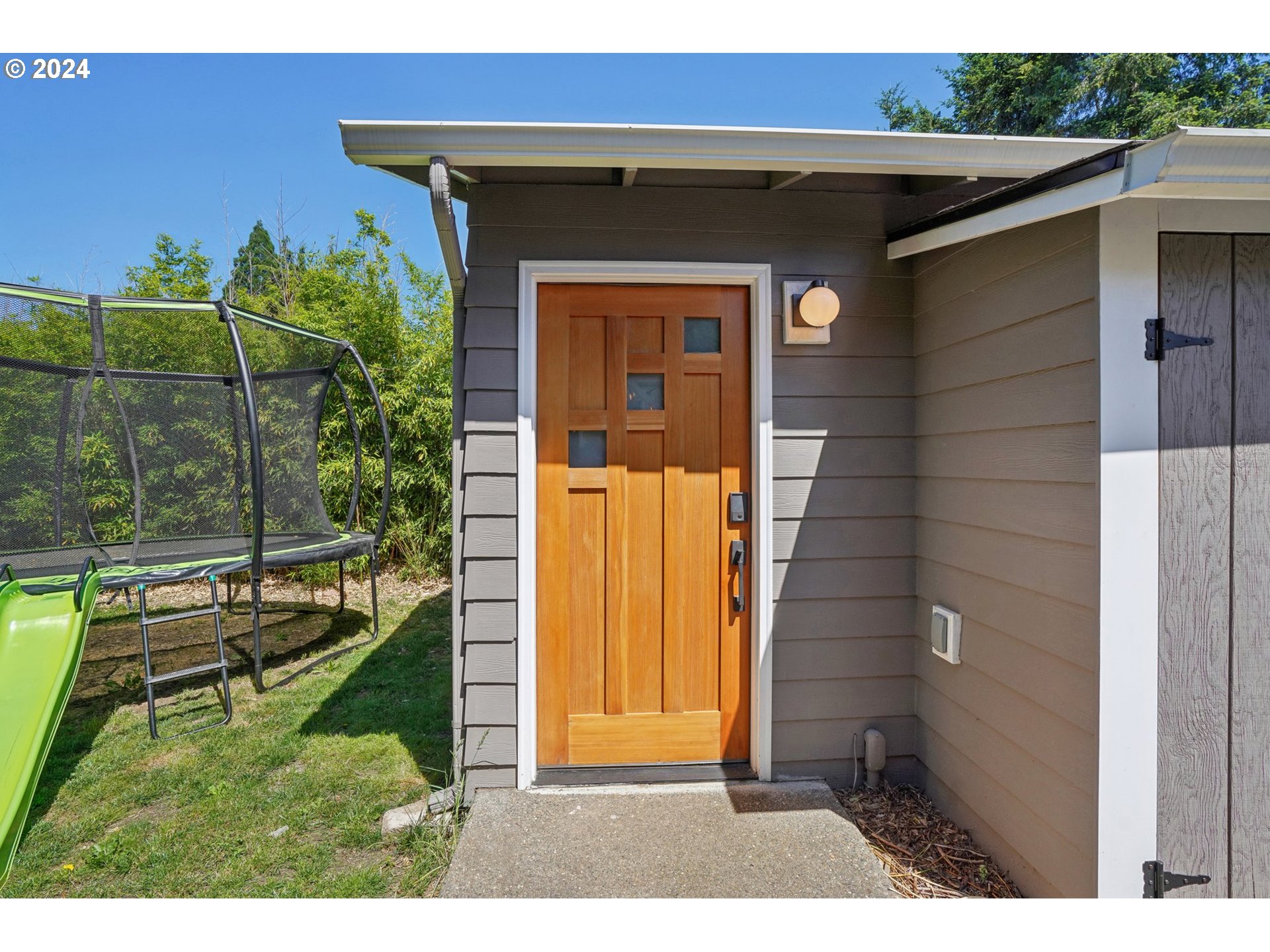 6740 SE 65TH AVE