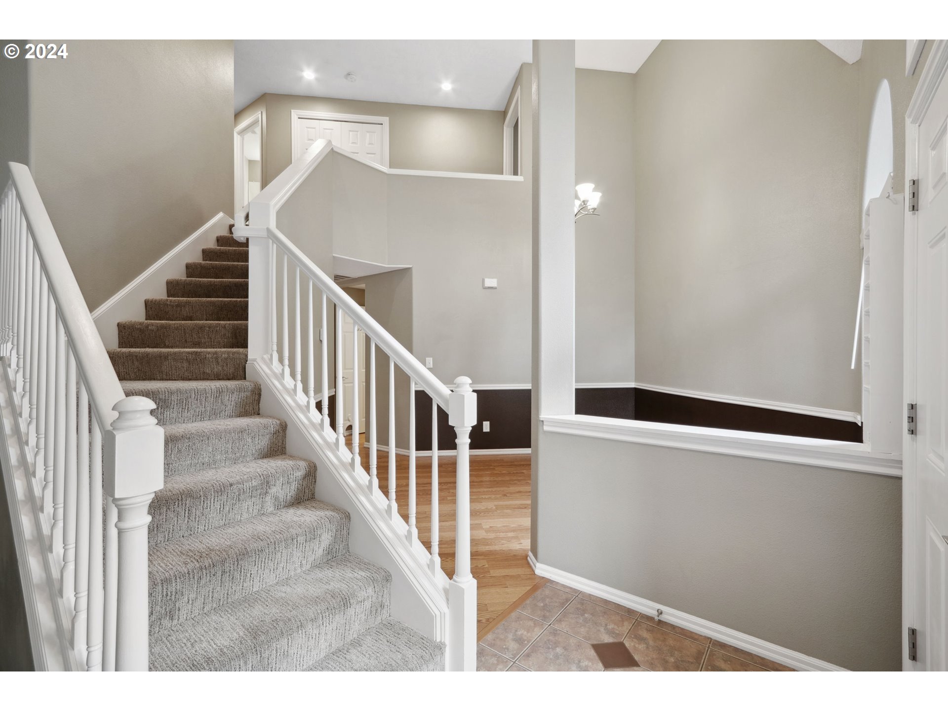 17405 WAKE ROBIN CIR